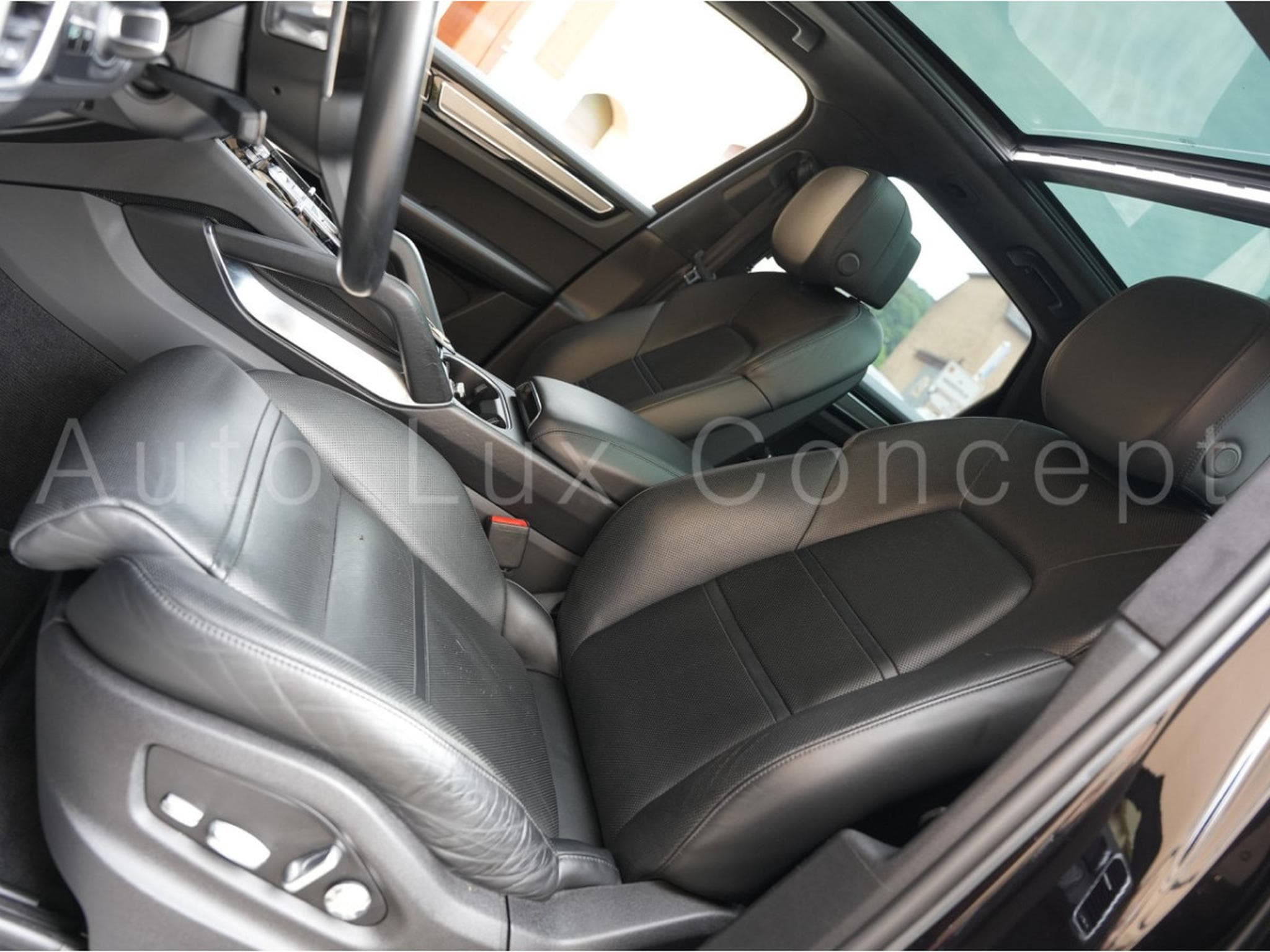 Porsche Cayenne Turbo (2018) - Photo 7