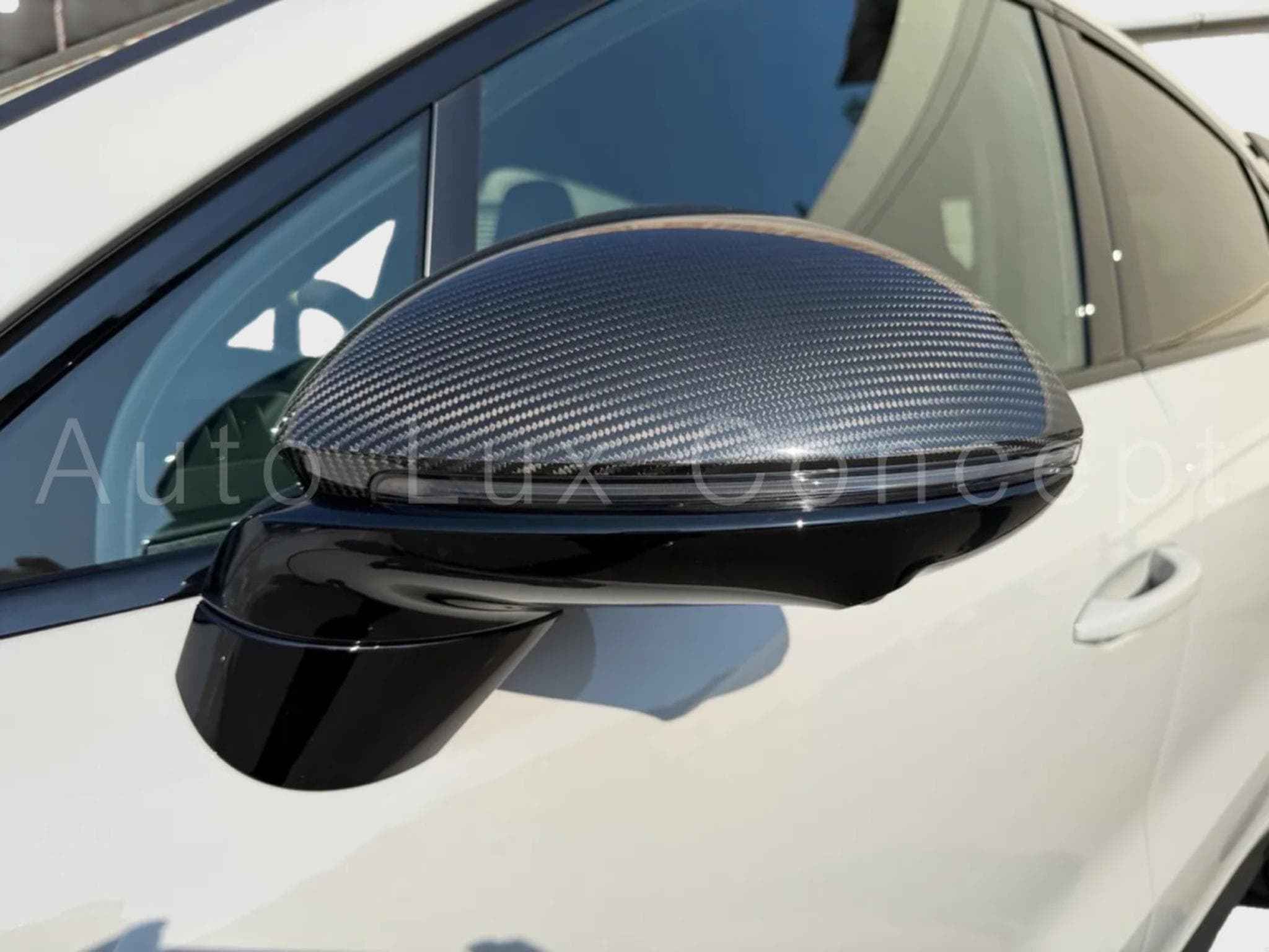 Porsche Cayenne Turbo E-Hybrid Coupé avec Pack GT (2026) - Photo 12