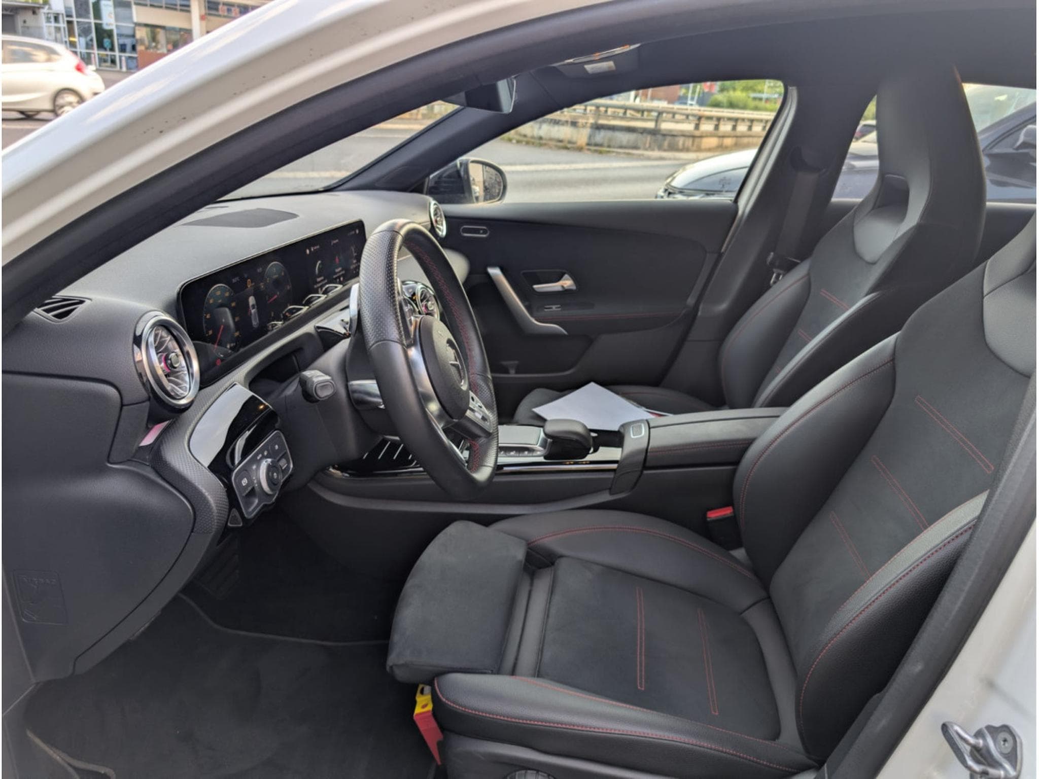 Mercedes A 200 AMG LINE 150CV 7G-TRONIC * GARANTIE 36 MOIS * (2021) - Photo 10