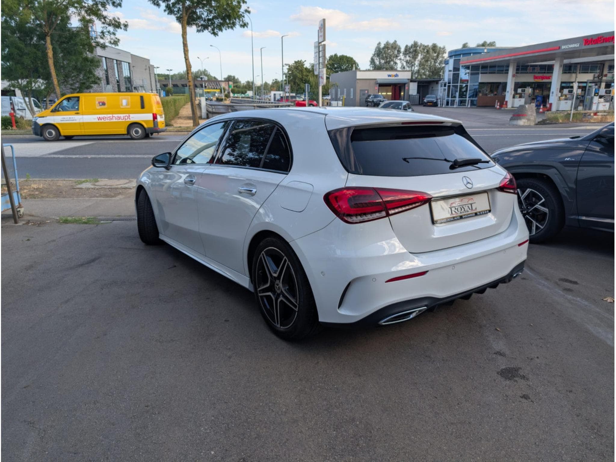 Mercedes A 200 AMG LINE 150CV 7G-TRONIC * GARANTIE 36 MOIS * (2021) - Photo 2