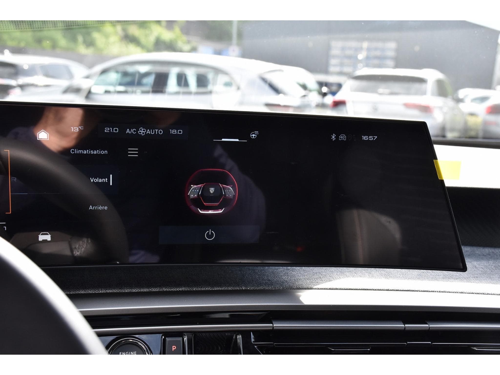 Peugeot 5008 Hybrid 145 Allure e-DCS6 ACC CAM360 JA19 NEUF (2026) - Photo 18
