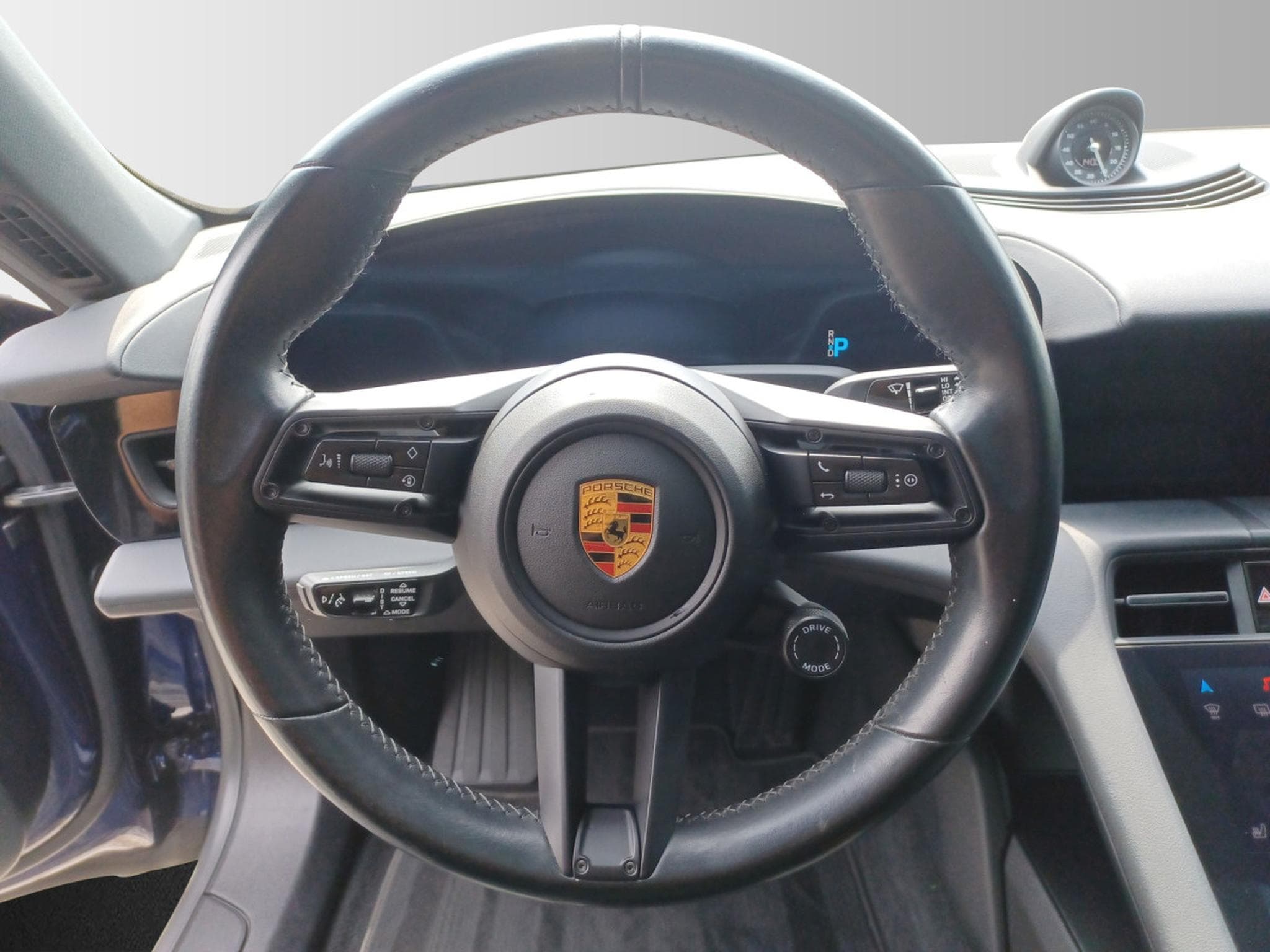 Porsche Taycan Taycan (2021) - Photo 10