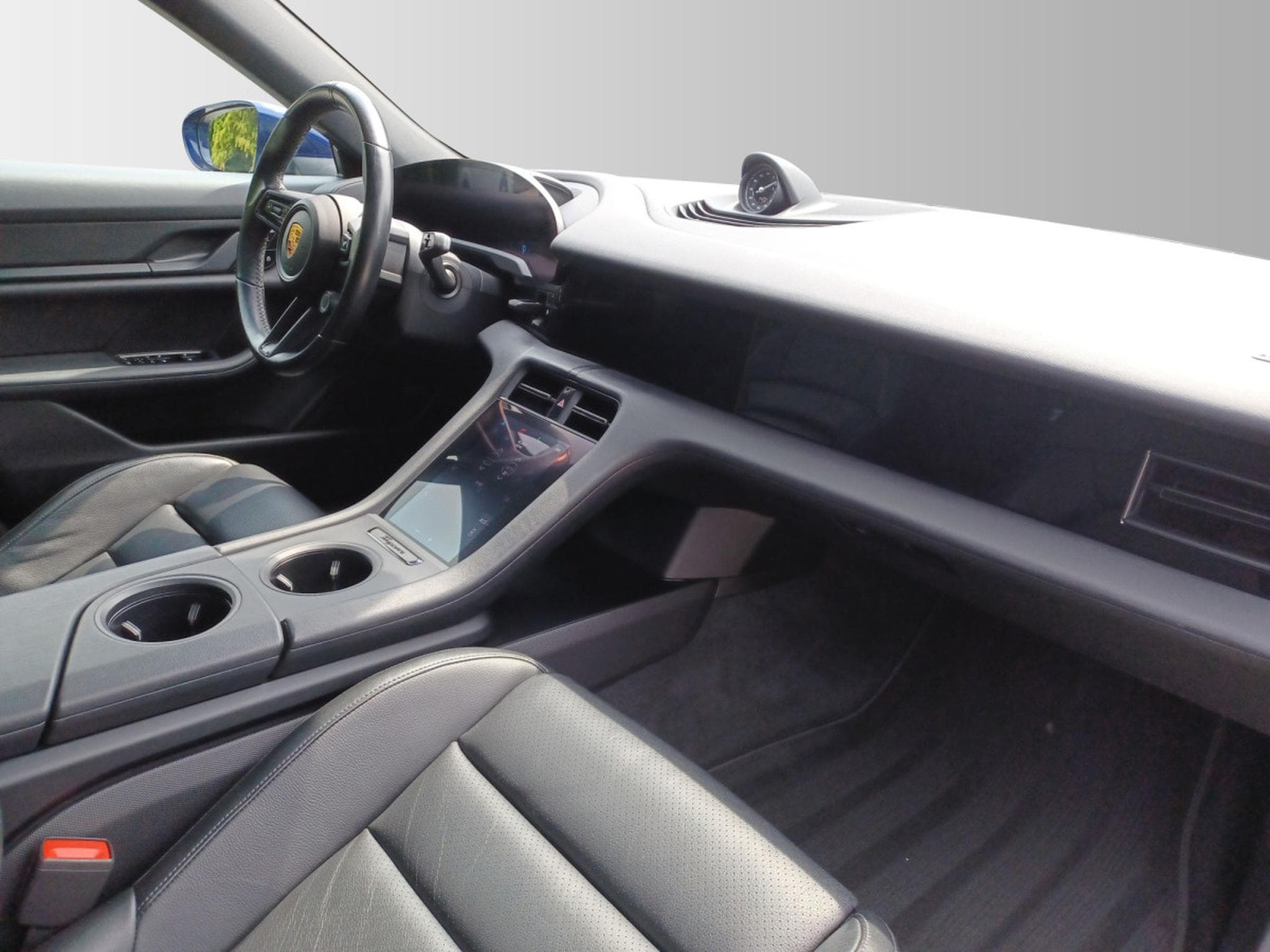 Porsche Taycan Taycan (2021) - Photo 11