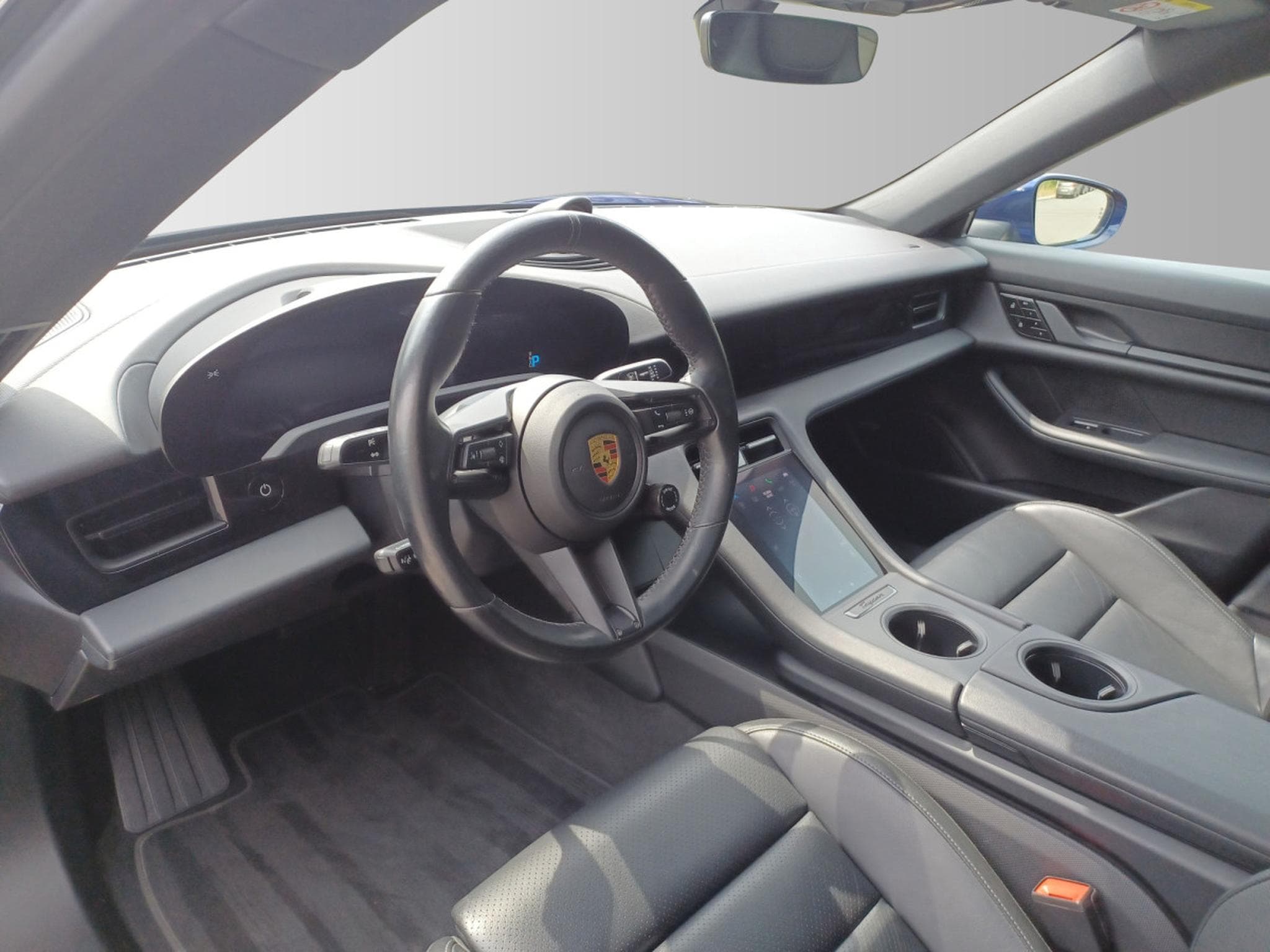 Porsche Taycan Taycan (2021) - Photo 9