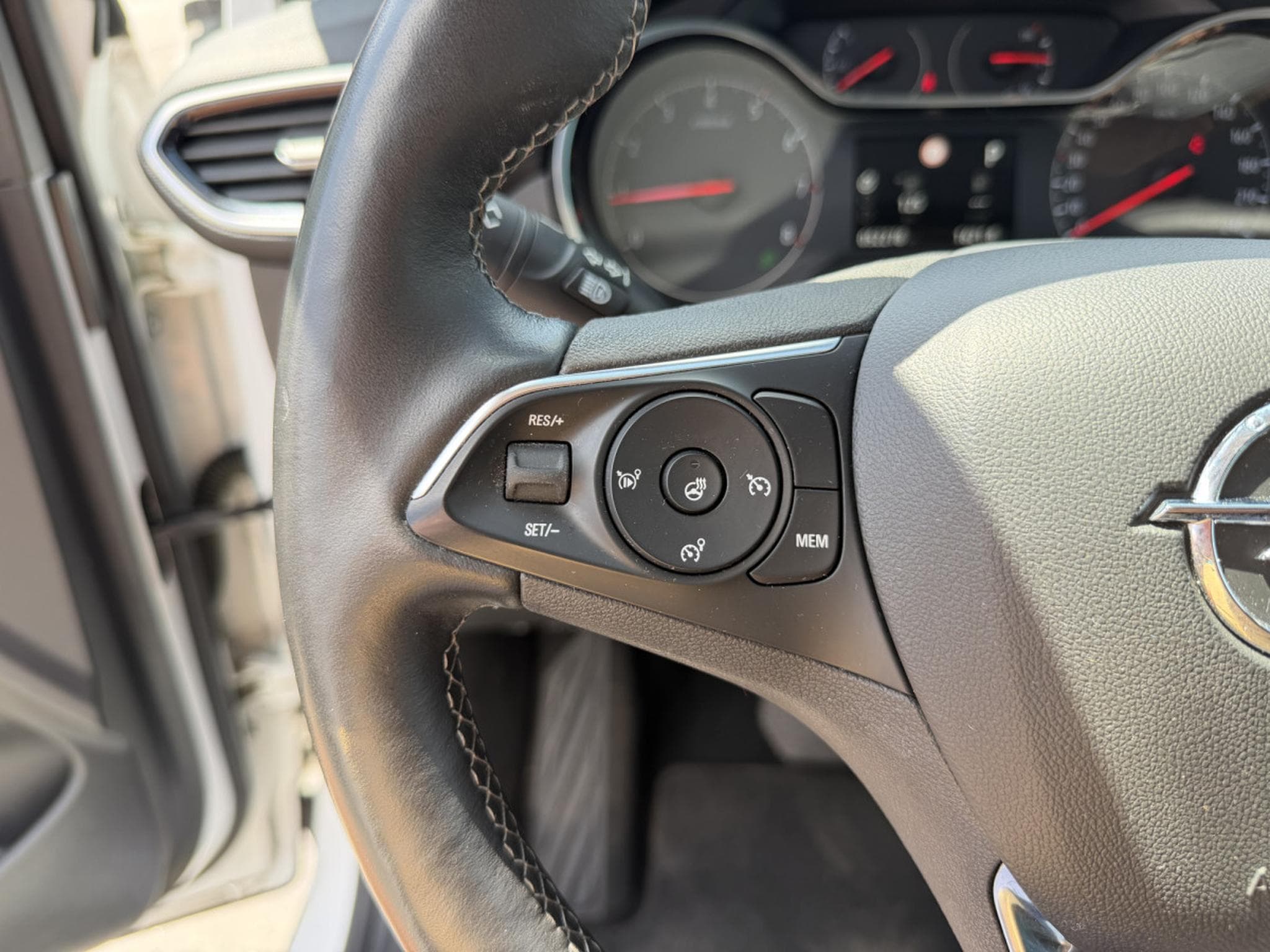 Opel Crossland 130 Innovation Auto. (2020) - Photo 21