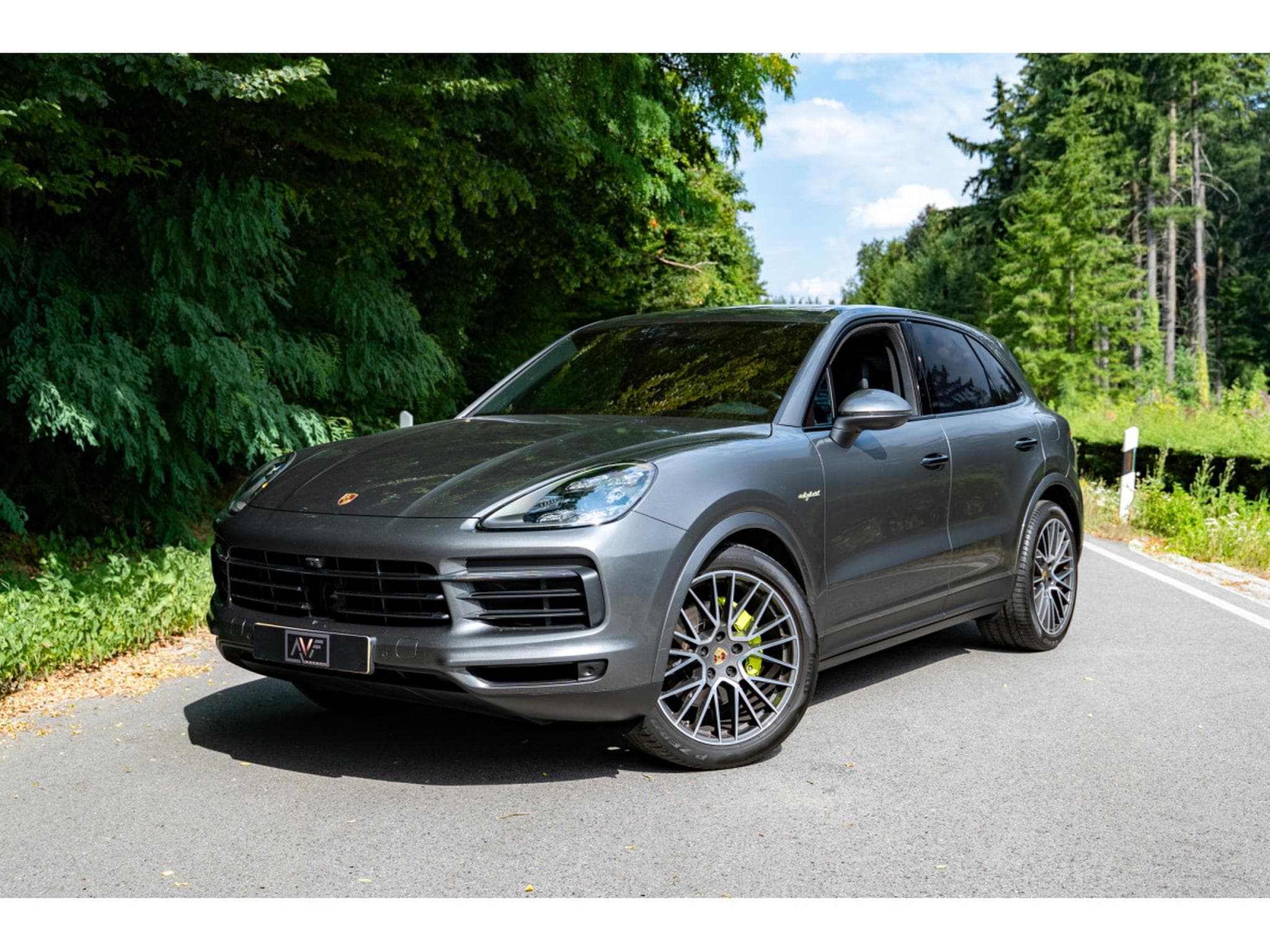 Porsche Cayenne E HYBRID (2021) - Photo 1