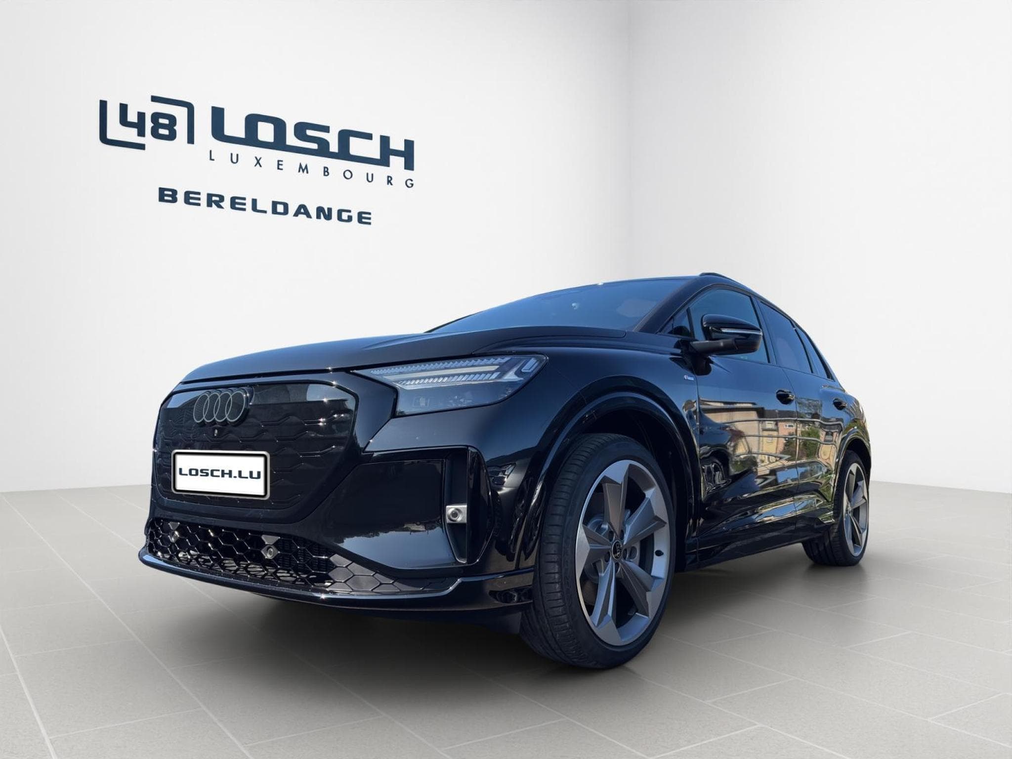 Audi Q4 e-tron SUV (2026) - Photo 2