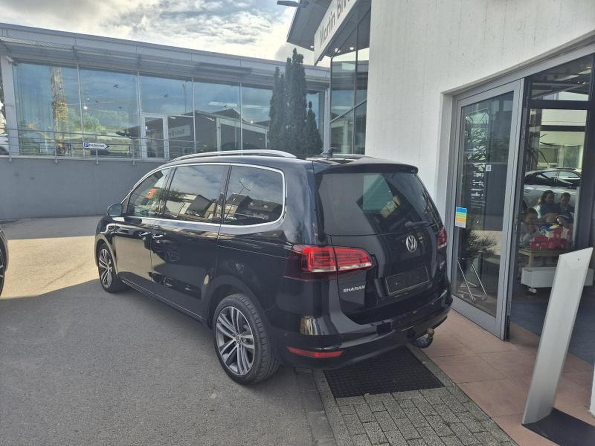 VW Sharan Highline (2017) - Photo 4