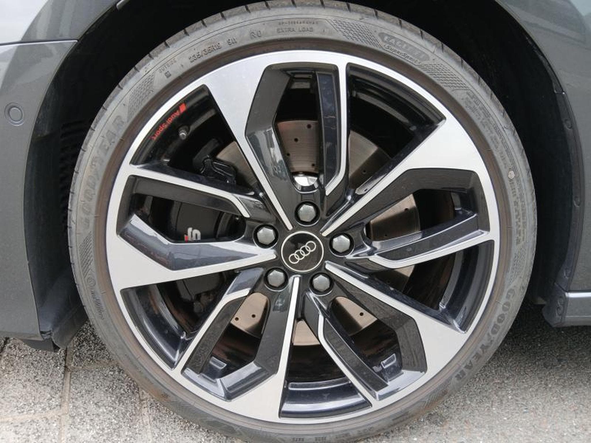 Audi S3 Sportback TFSI quattro s-tronic (2025) - Photo 7