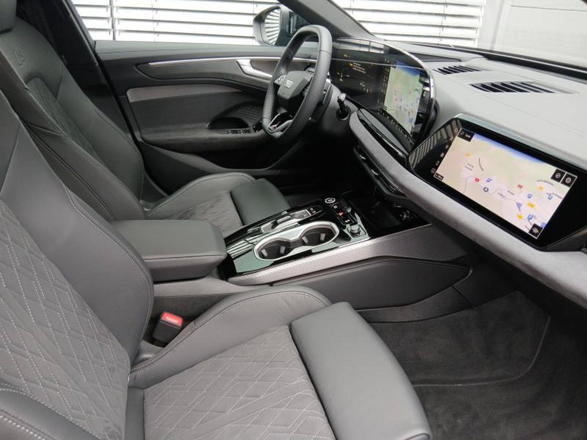 Audi A6 Avant TDI 150 kW s-tronic (2025) - Photo 10