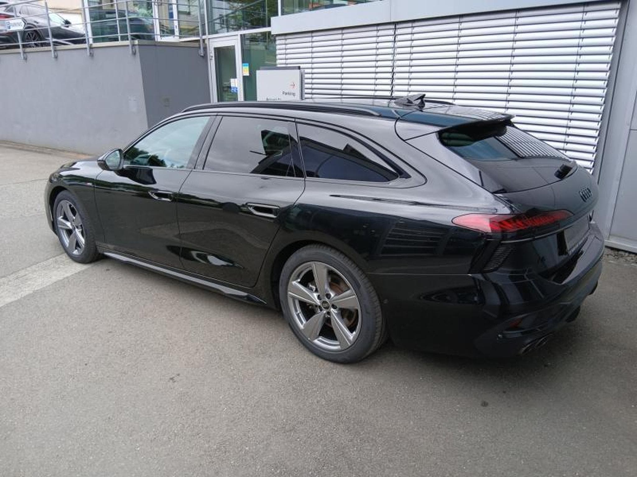 Audi A6 Avant TDI 150 kW s-tronic (2025) - Photo 2