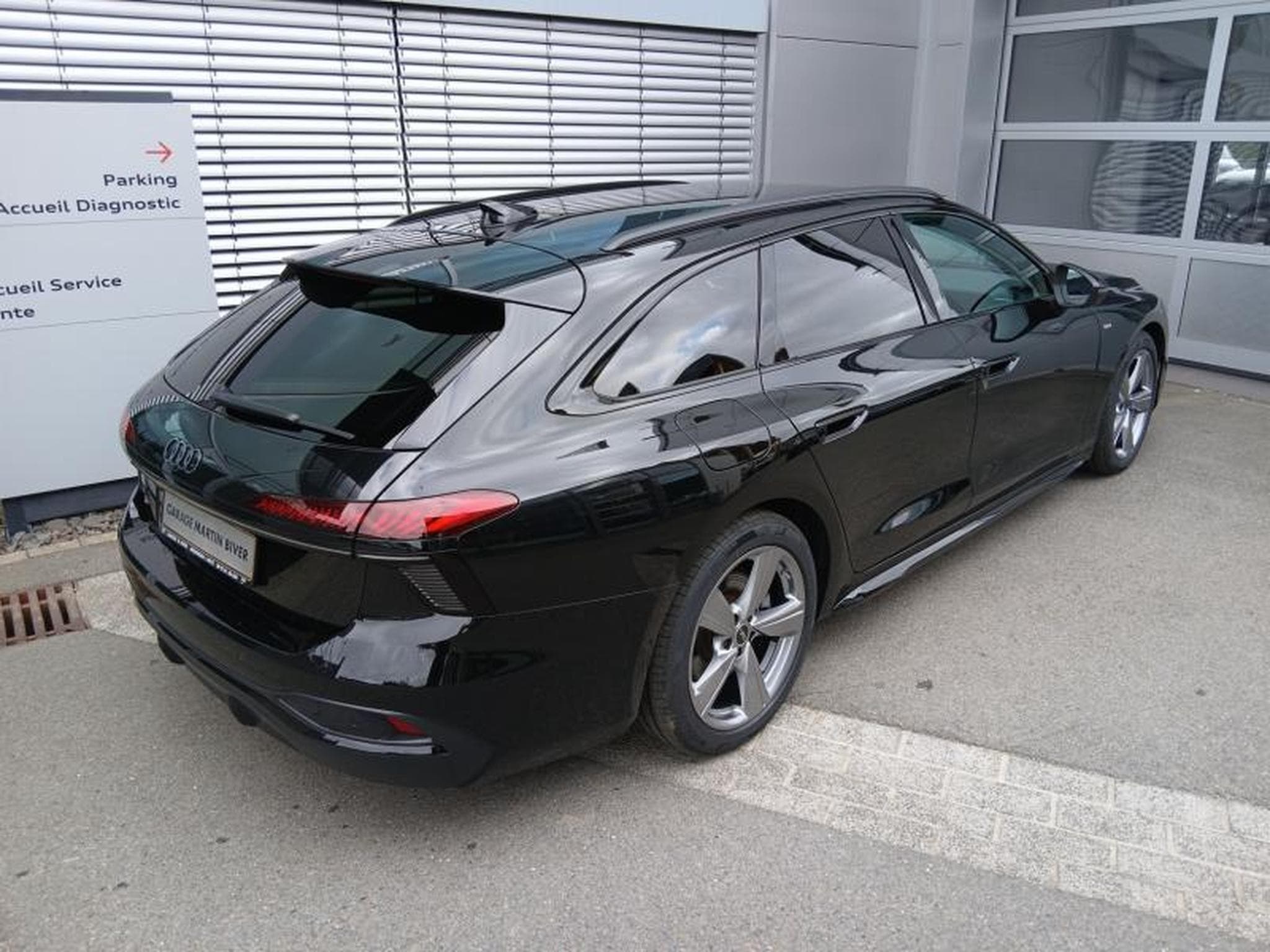 Audi A6 Avant TDI 150 kW s-tronic (2025) - Photo 4