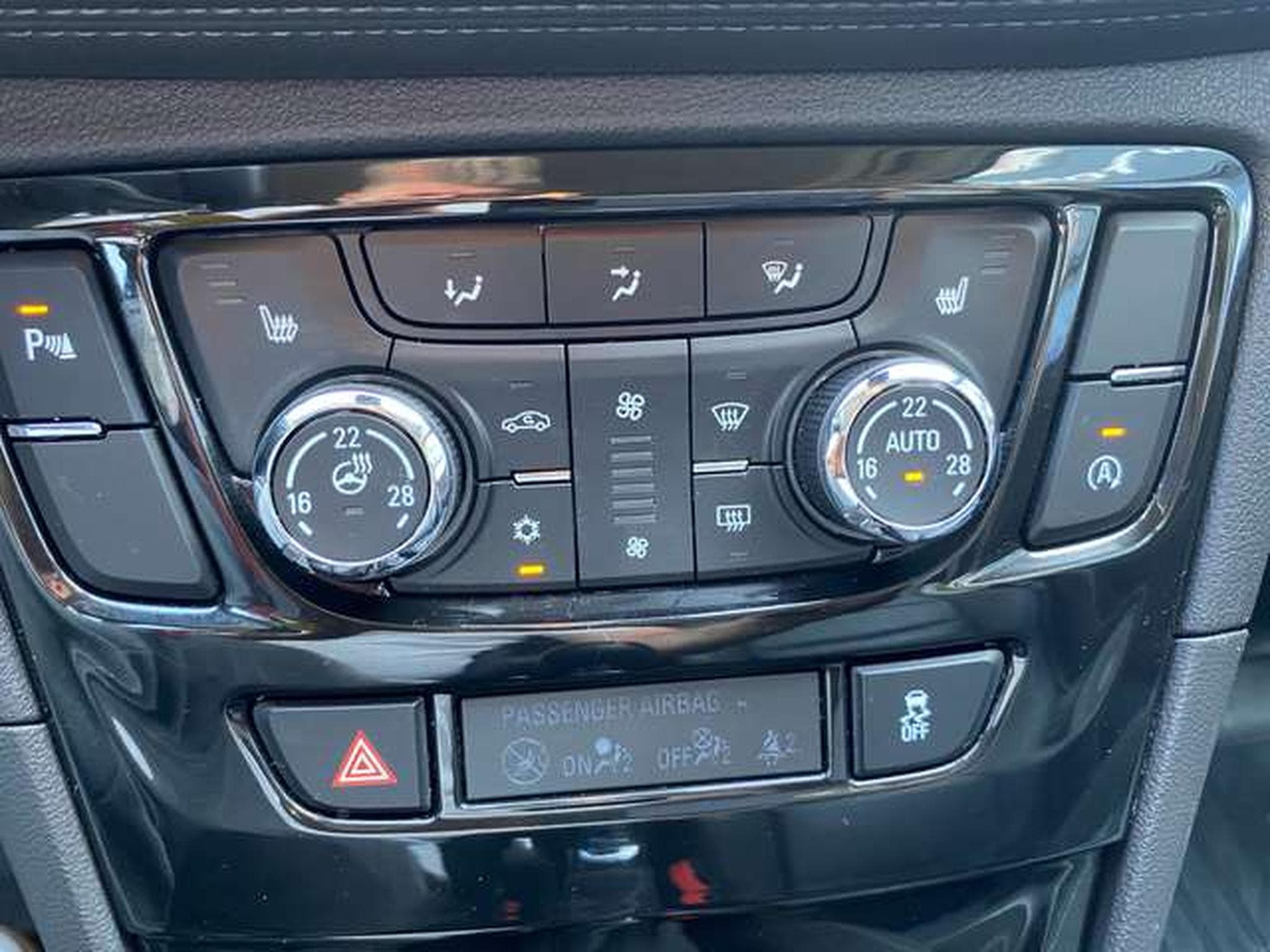 Opel Mokka Mokka X 1.4 ECOTEC Start/Stop EDITION (2019) - Photo 12