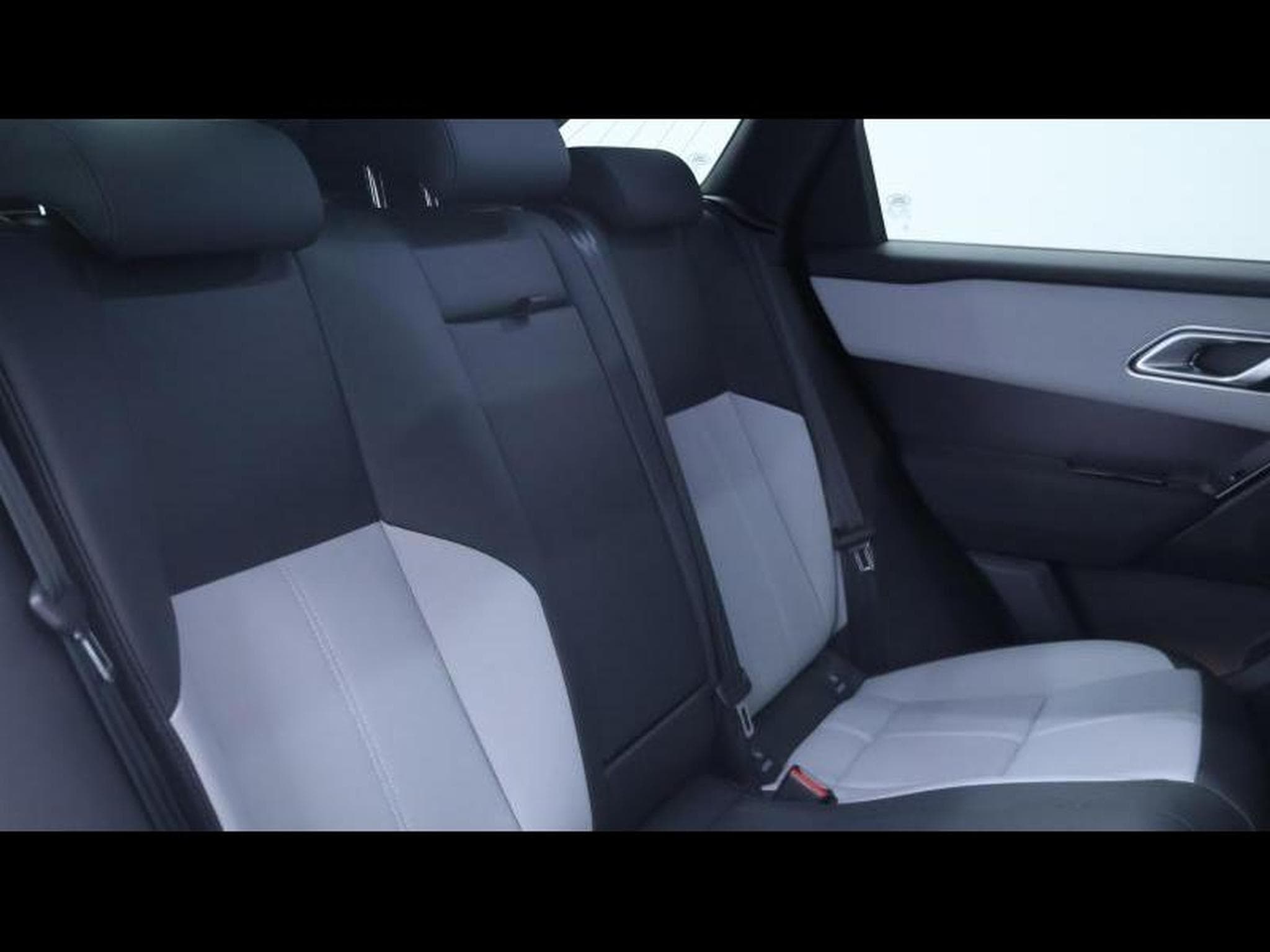 Land-Rover Range Rover Velar D200 Dynamic SE AWD Auto (2026) - Photo 14