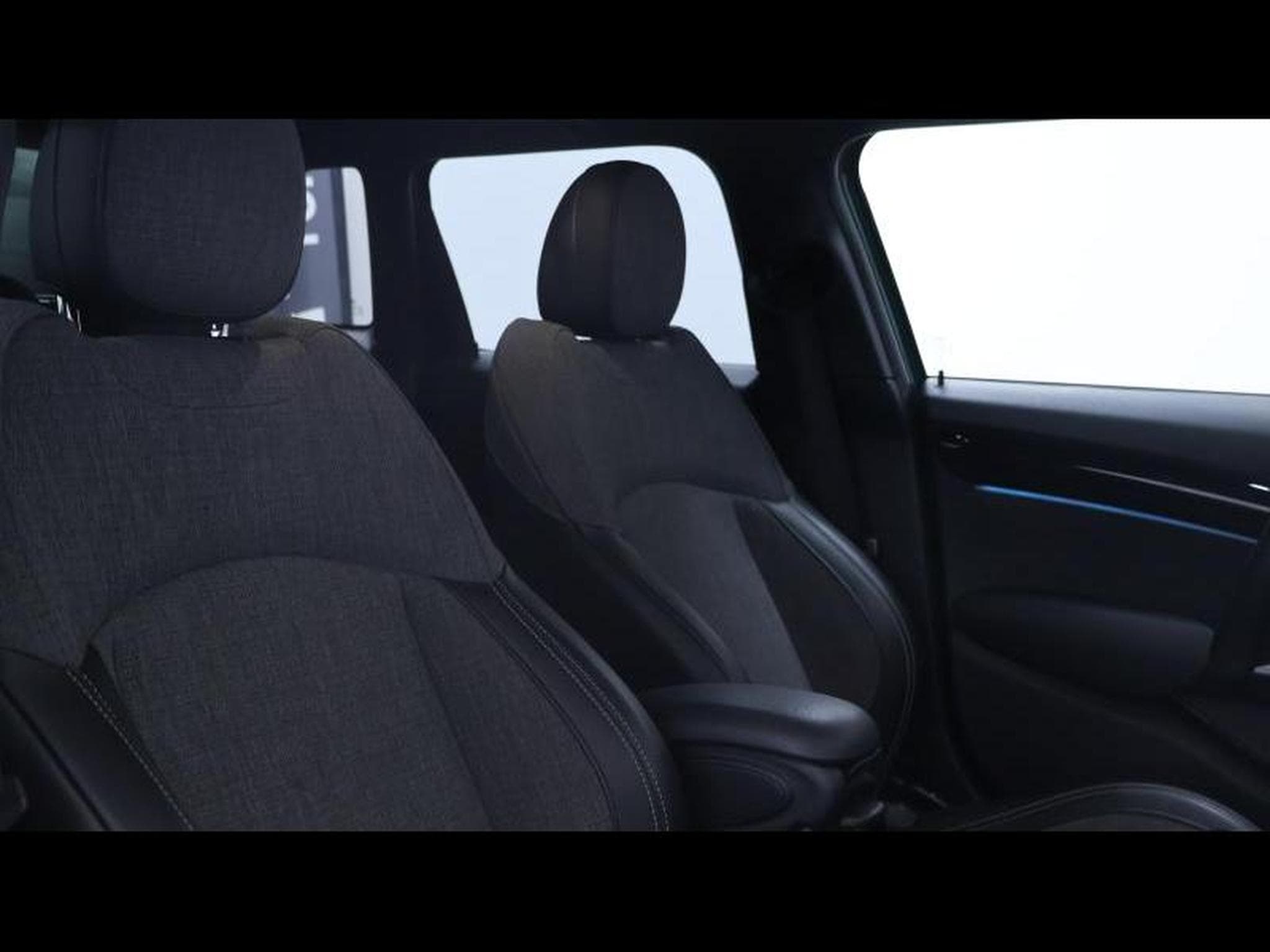MINI Cooper 102cv hatch steptronic (2022) - Photo 12