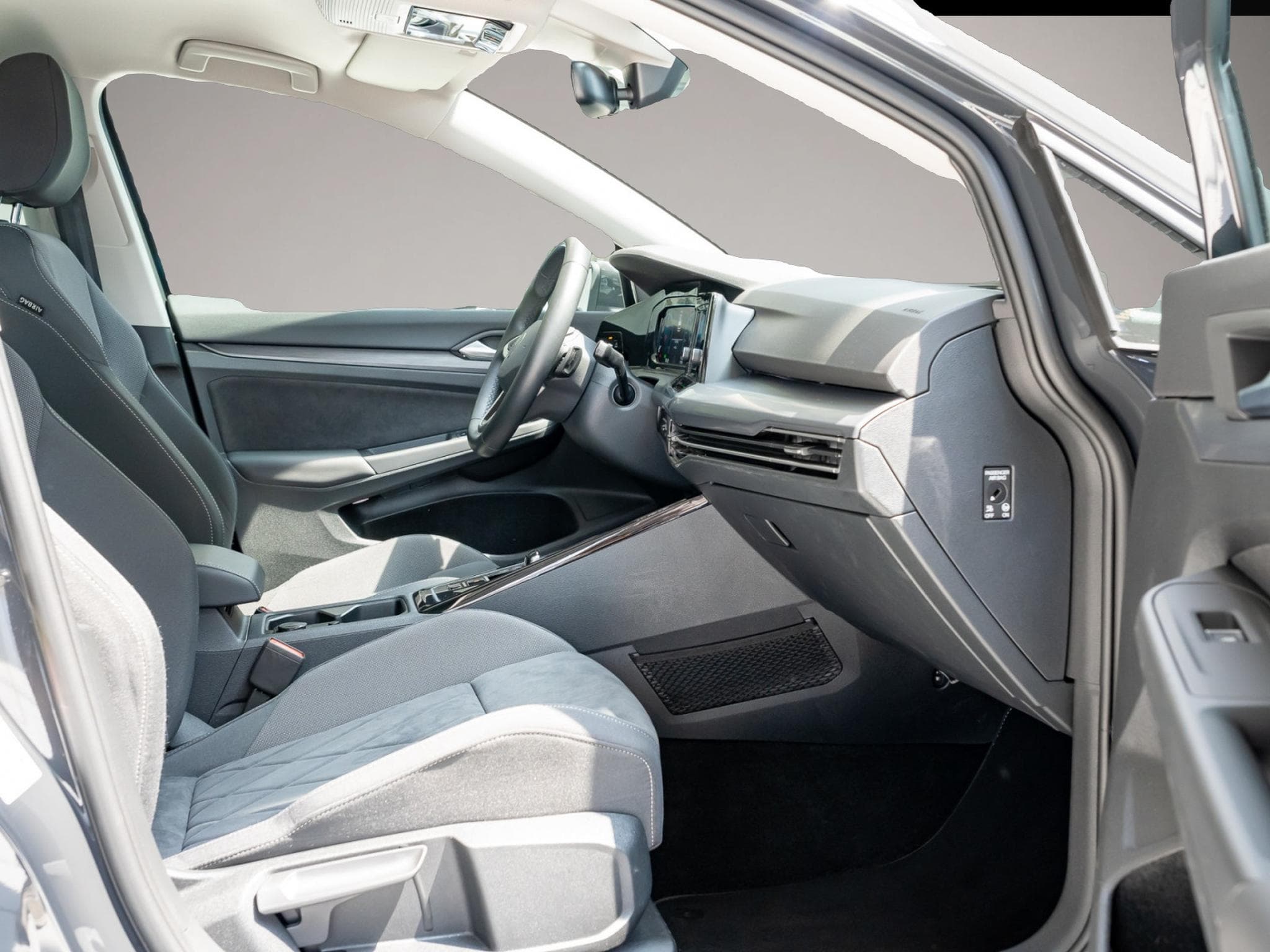 VW Golf (2024) - Photo 2