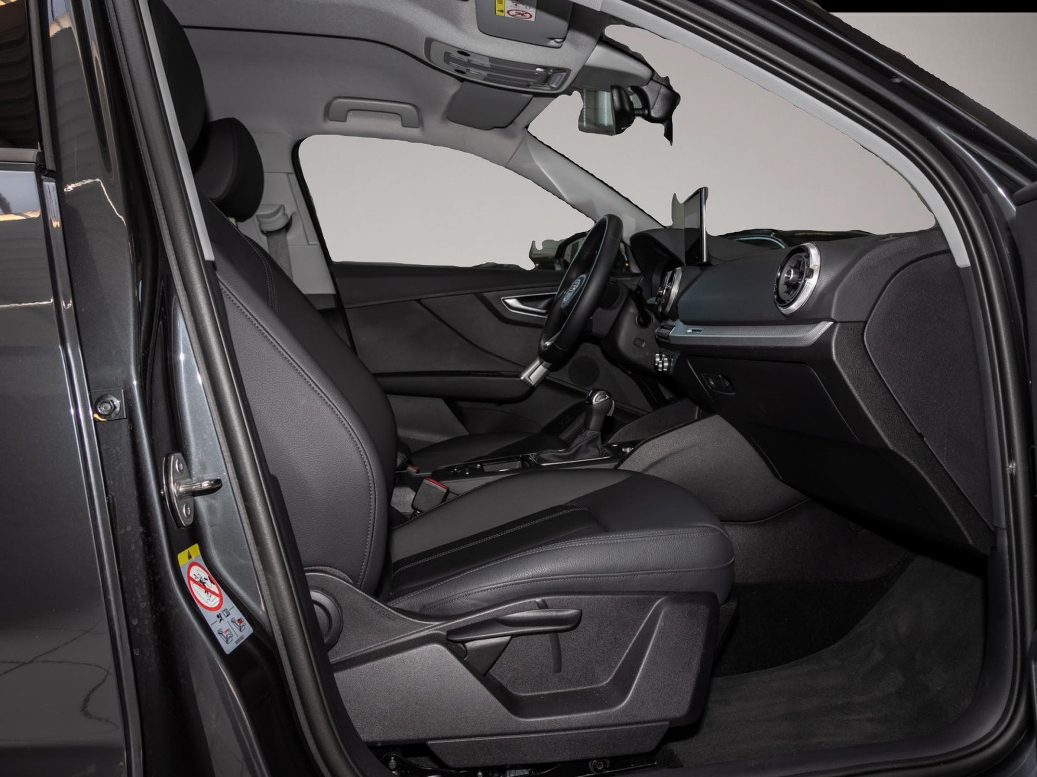 Audi Q2 (2025) - Photo 2