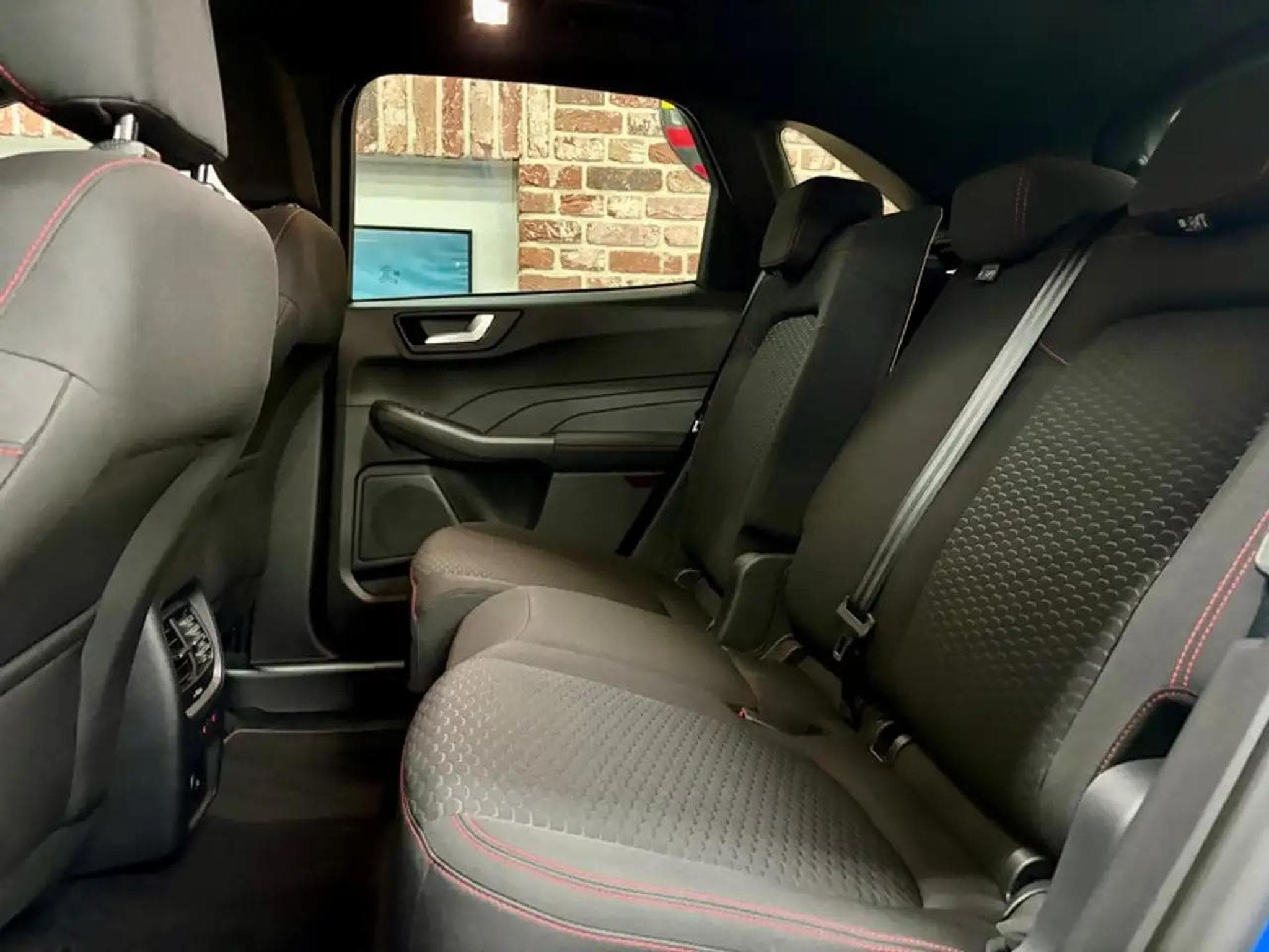 Ford Kuga (2025) - Photo 6