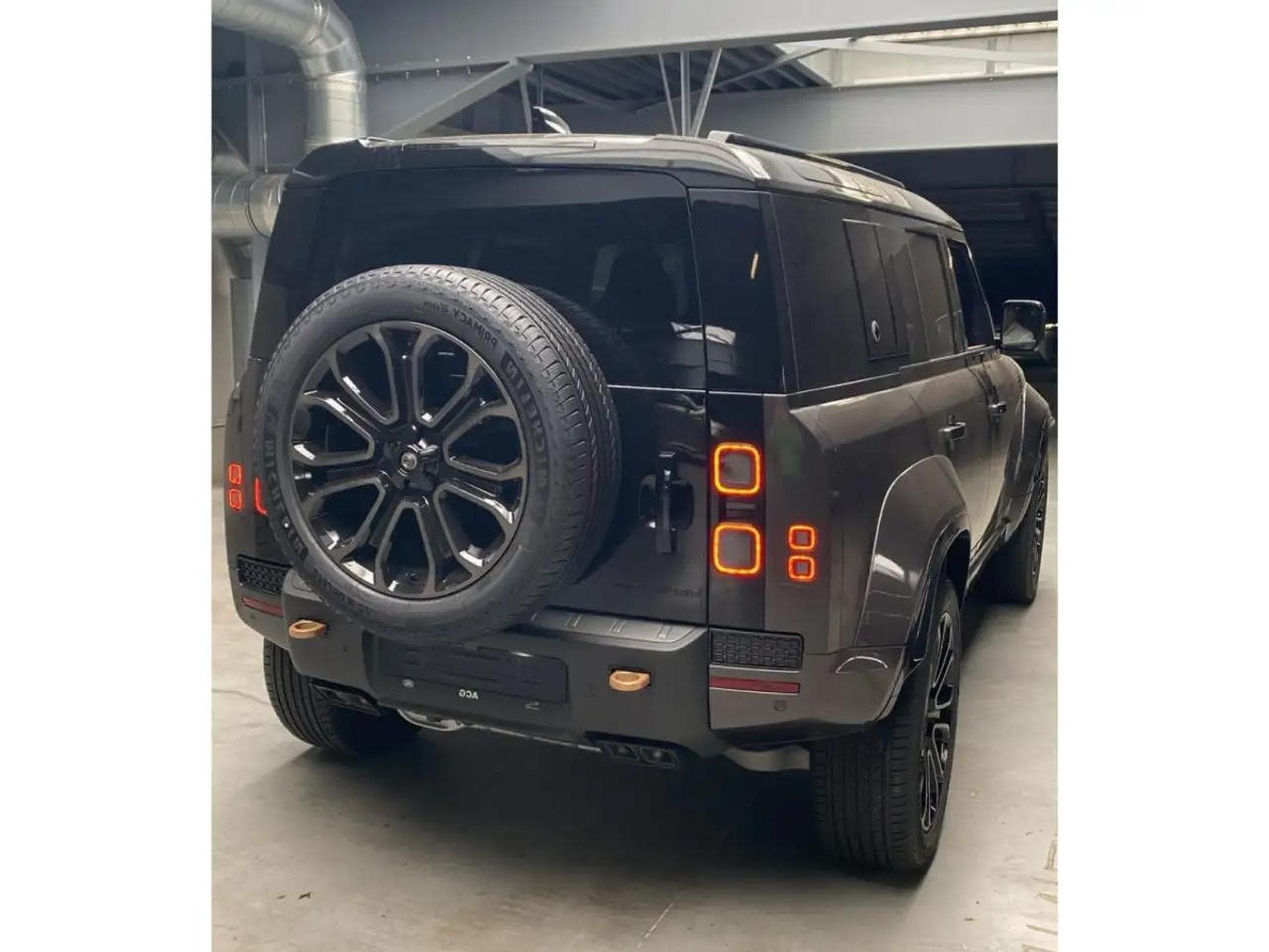 Land-Rover Defender (2026) - Photo 7