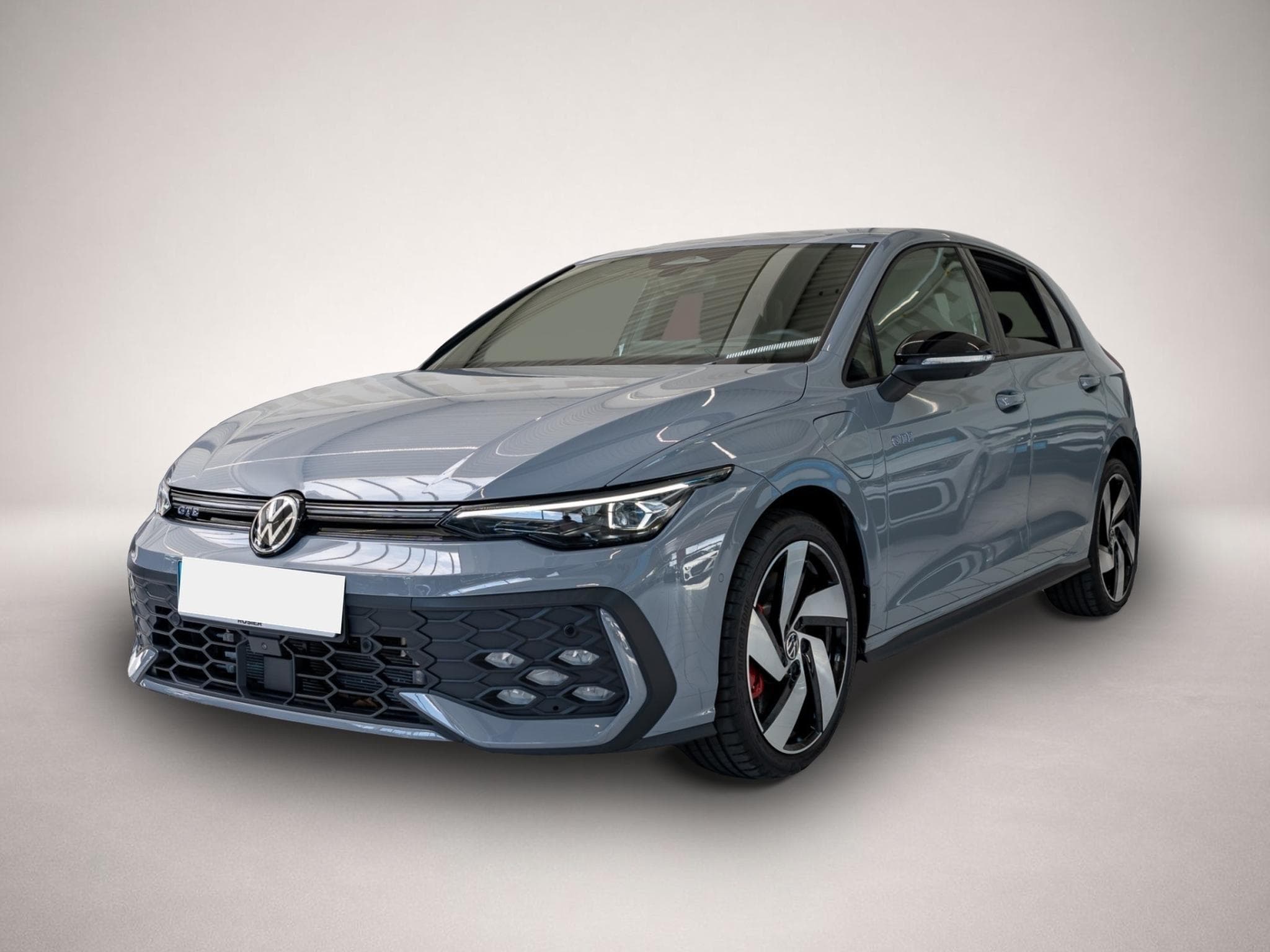 VW Golf (2025) - Photo 1