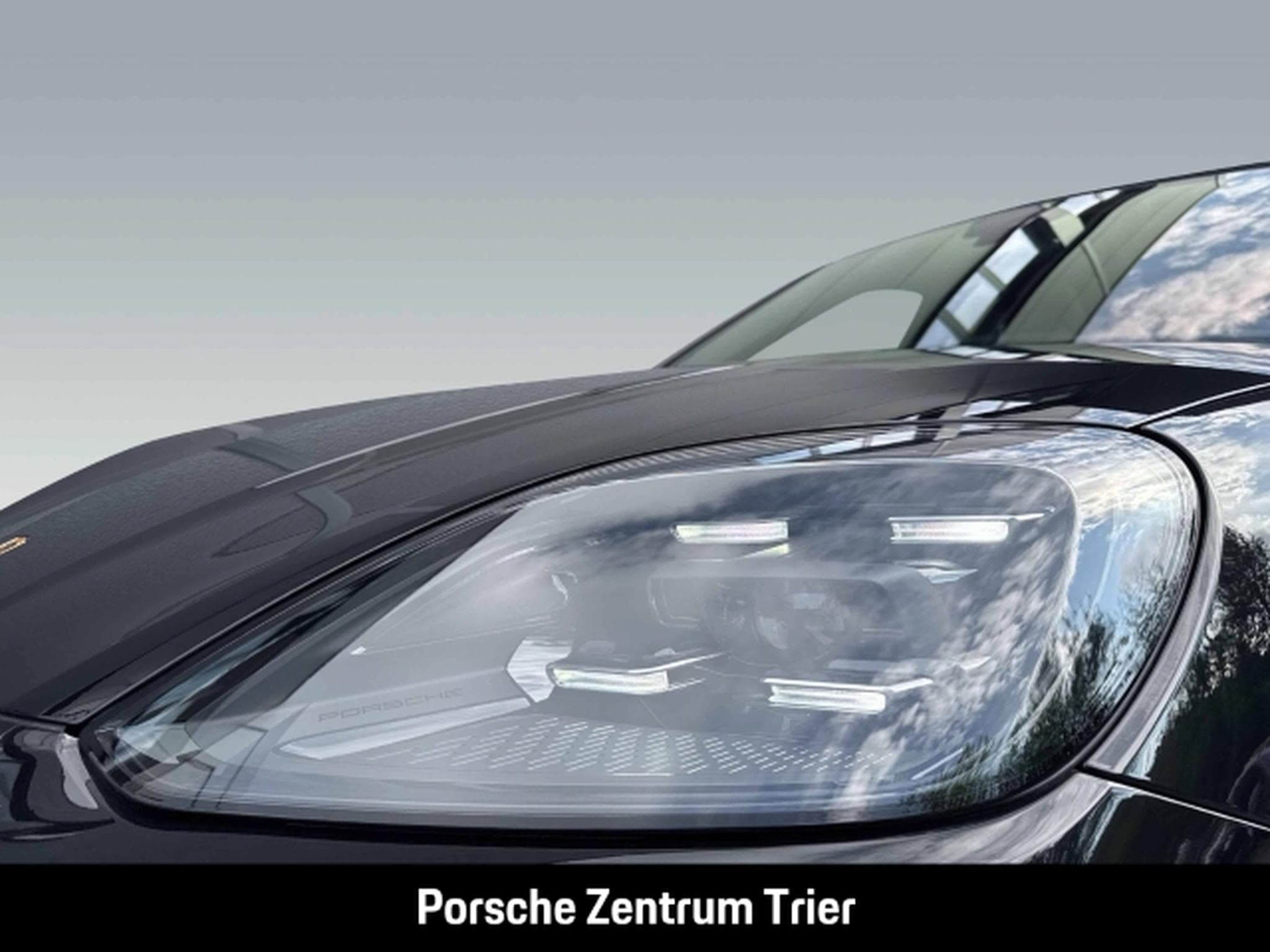 Porsche Cayenne Coupe Soft-Close LED-Matrix 21z (2024) - Photo 11