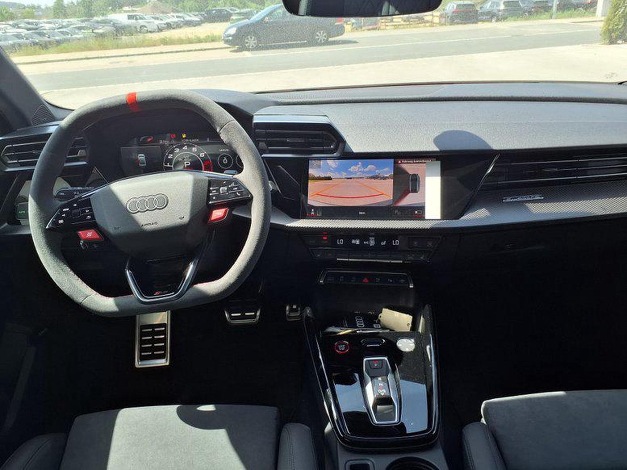Audi RS3 Limousine 2.5 TFSI 7-Gang S tronic (2026) - Photo 5
