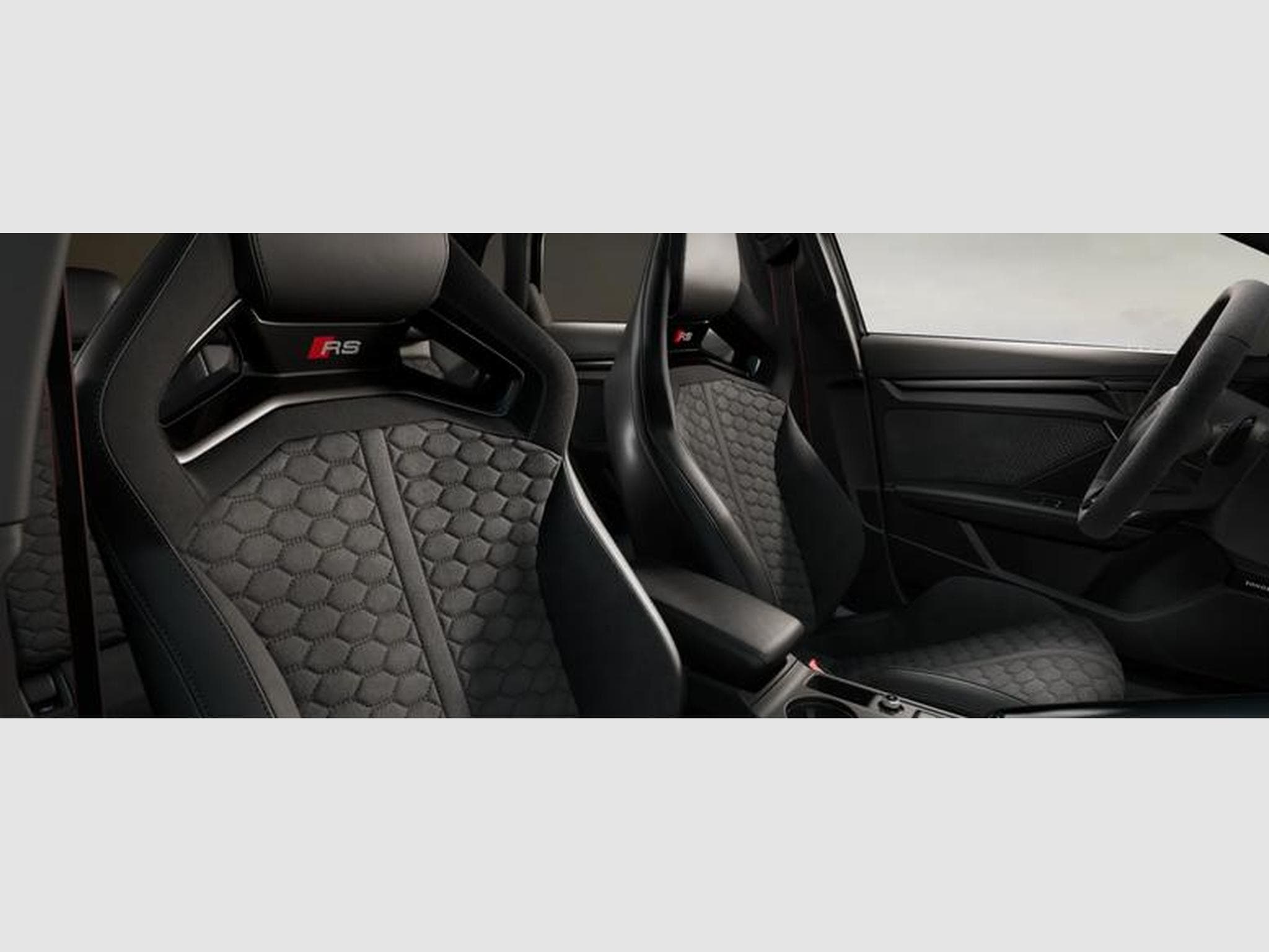 Audi RS3 Sportback 2.5 TFSI 7-Gang S tronic (2026) - Photo 5