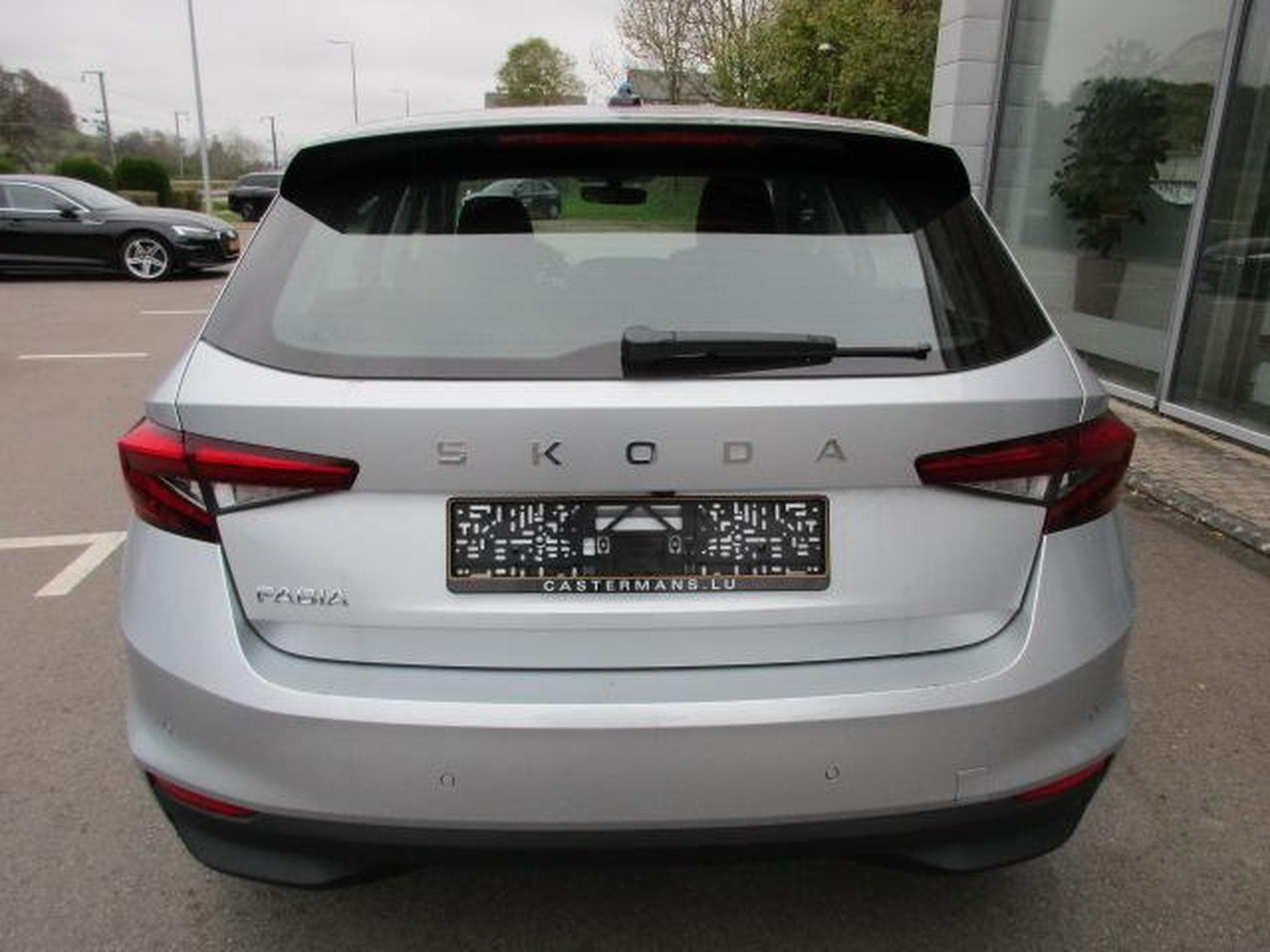 Skoda Fabia Selection 1.0 TSI (2024) - Photo 9
