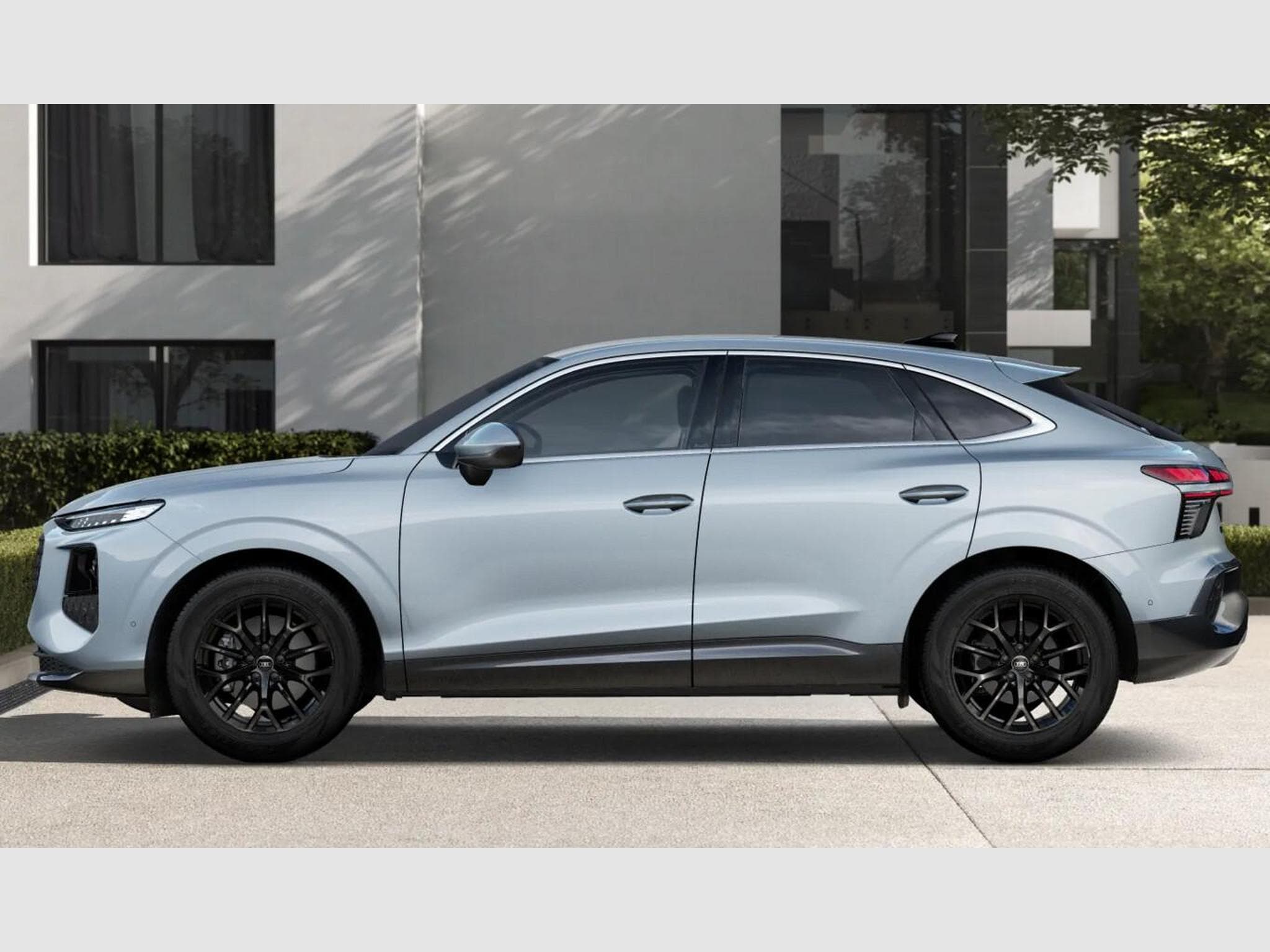 Audi Q3 Sportback Intense (2026) - Photo 2