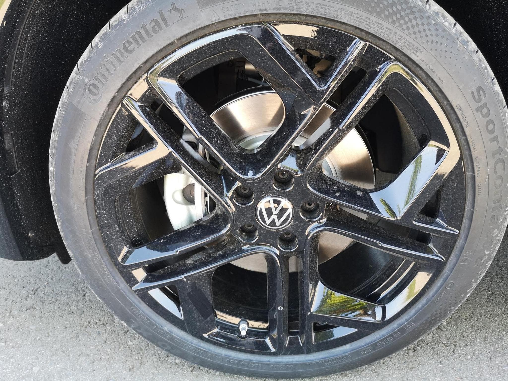 VW Tiguan 2.0 TSI 195 kW 4Motion R-Line 195 (2026) - Photo 4