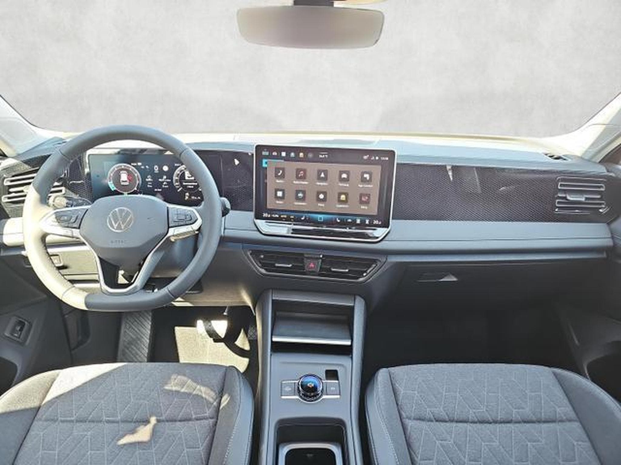 VW Tiguan 1.5 eTSI 110 kW Life (2026) - Photo 11