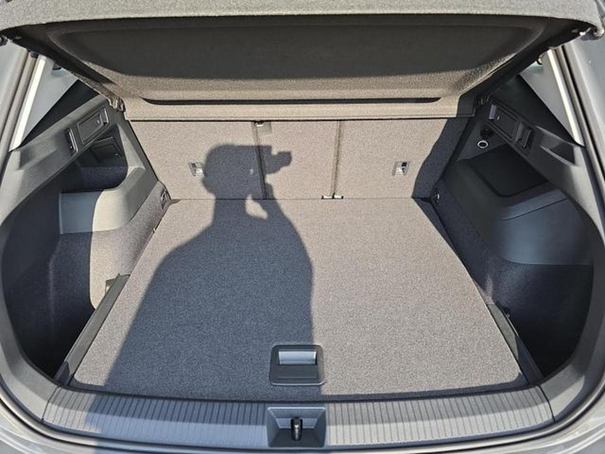 VW Tiguan 1.5 eTSI 110 kW Life (2026) - Photo 14