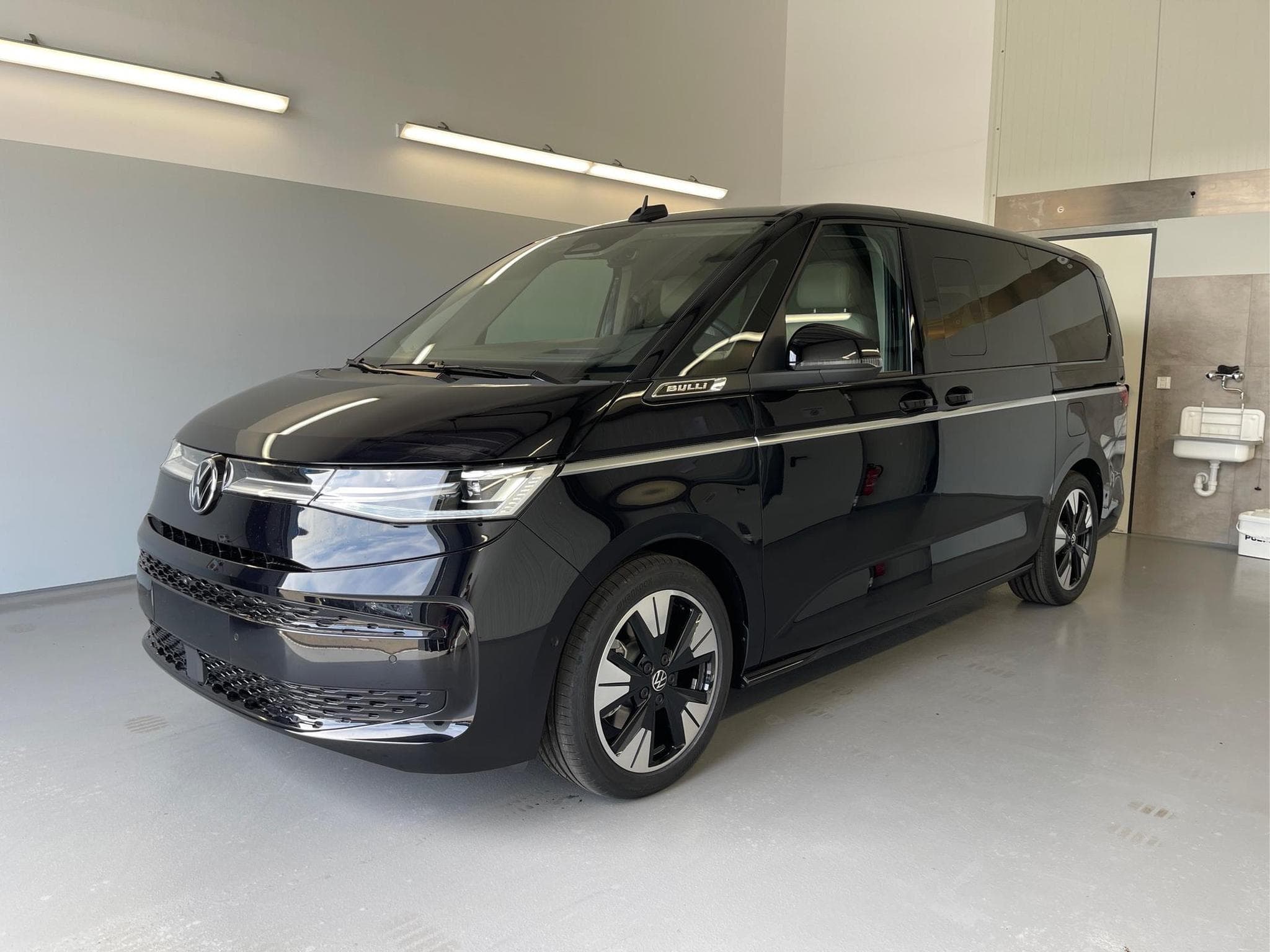 VW T7 Style (2026) - Photo 1
