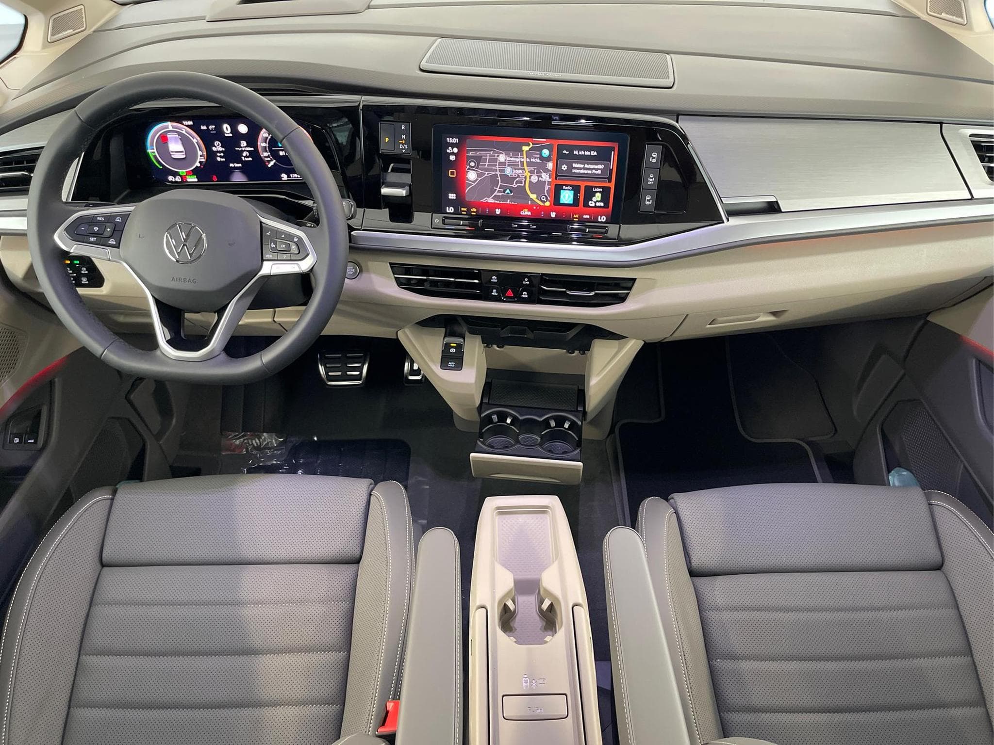 VW T7 Style (2026) - Photo 6