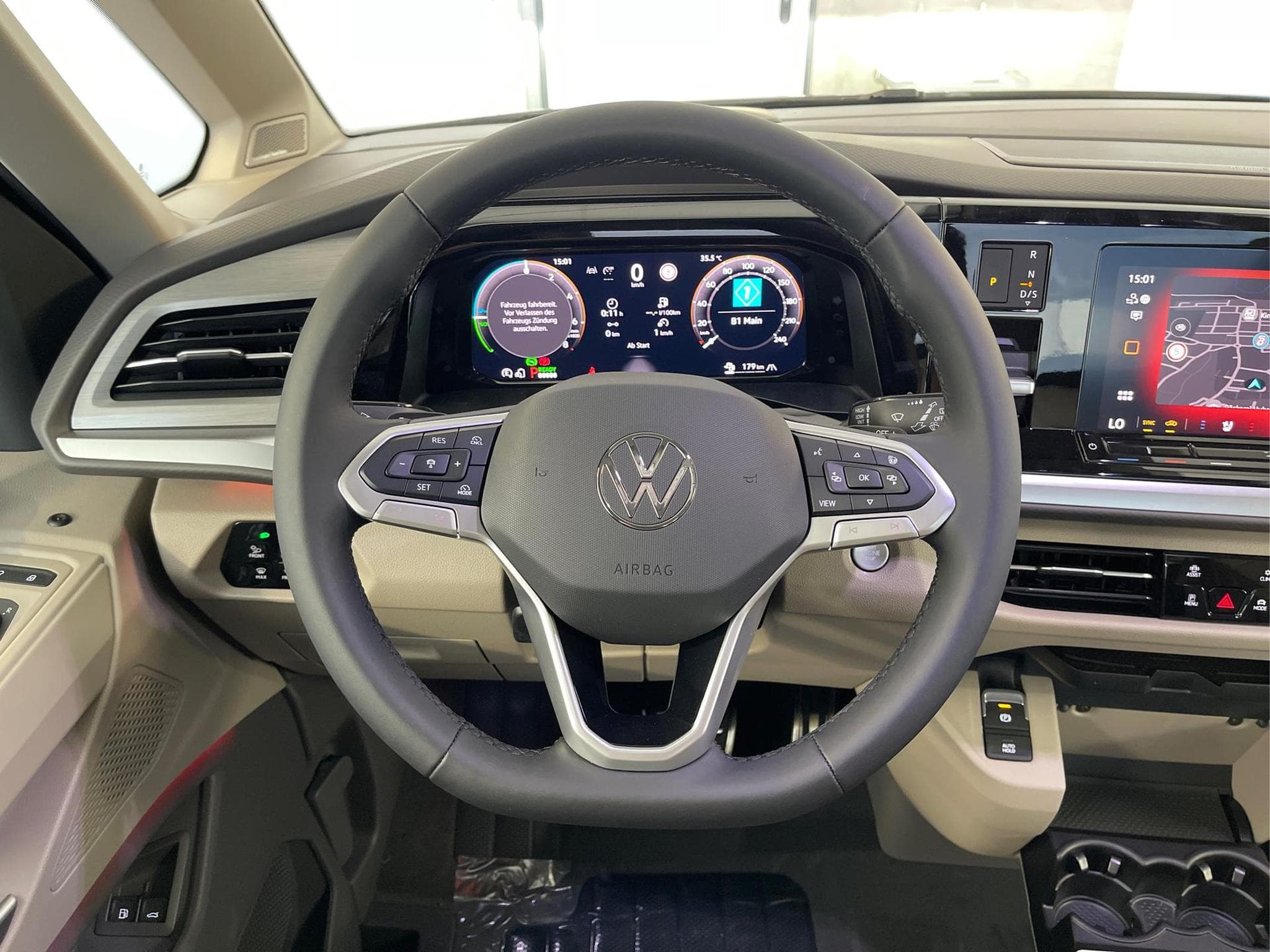 VW T7 Style (2026) - Photo 8