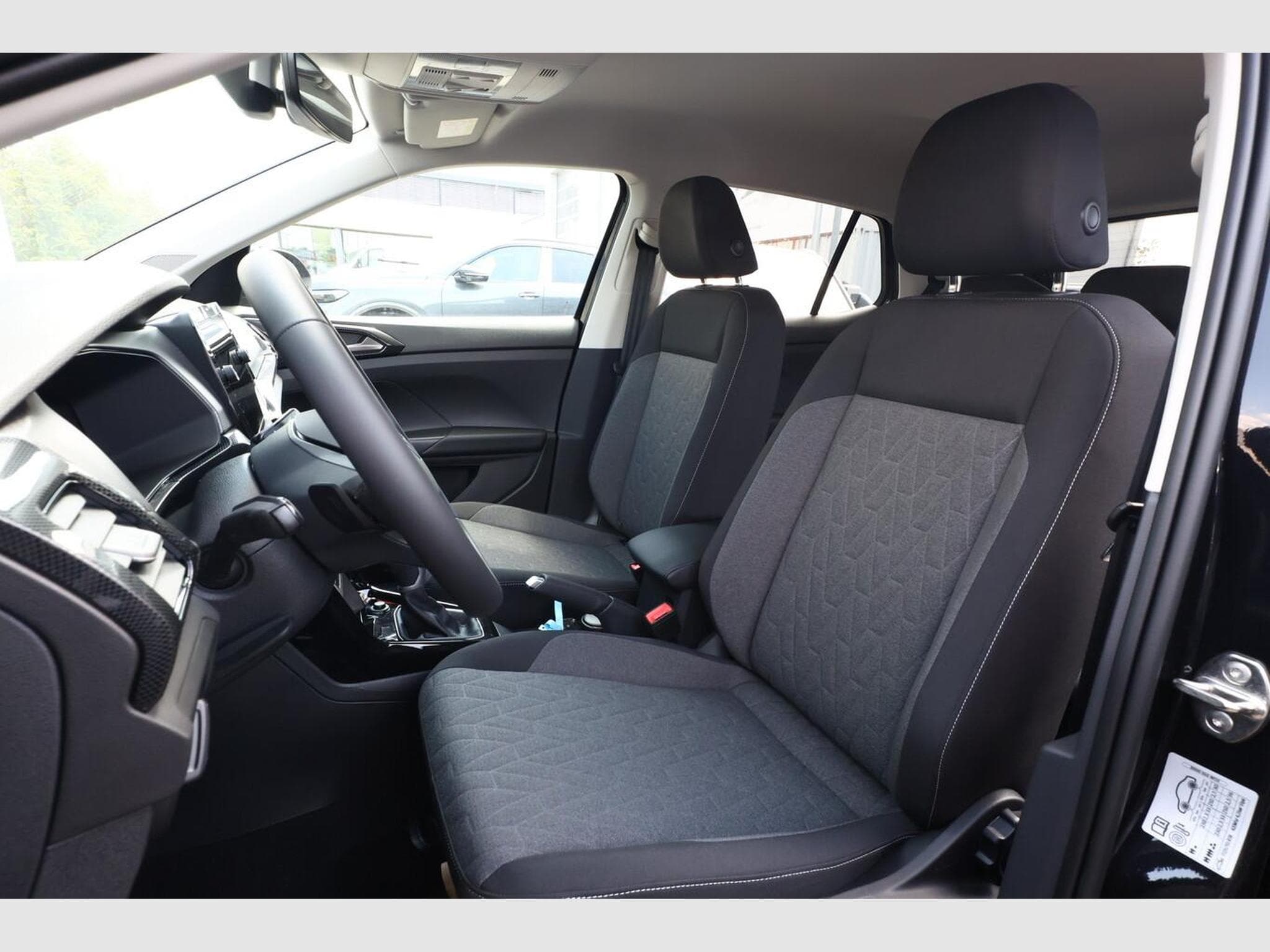 VW T-Cross DSG Matrix 2ZKlima (2026) - Photo 6