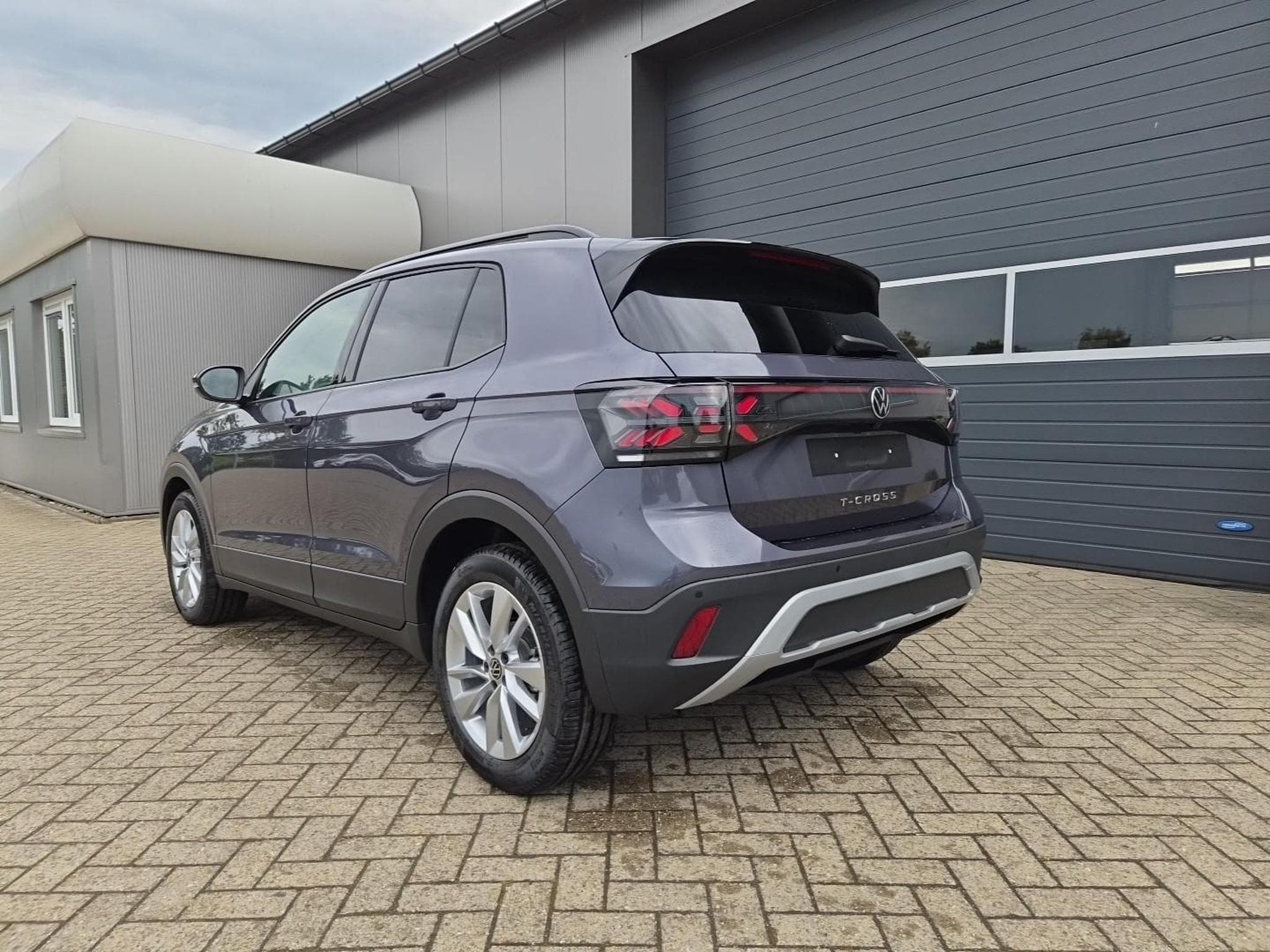 VW T-Cross 1.0 TSI 116PS (2026) - Photo 2