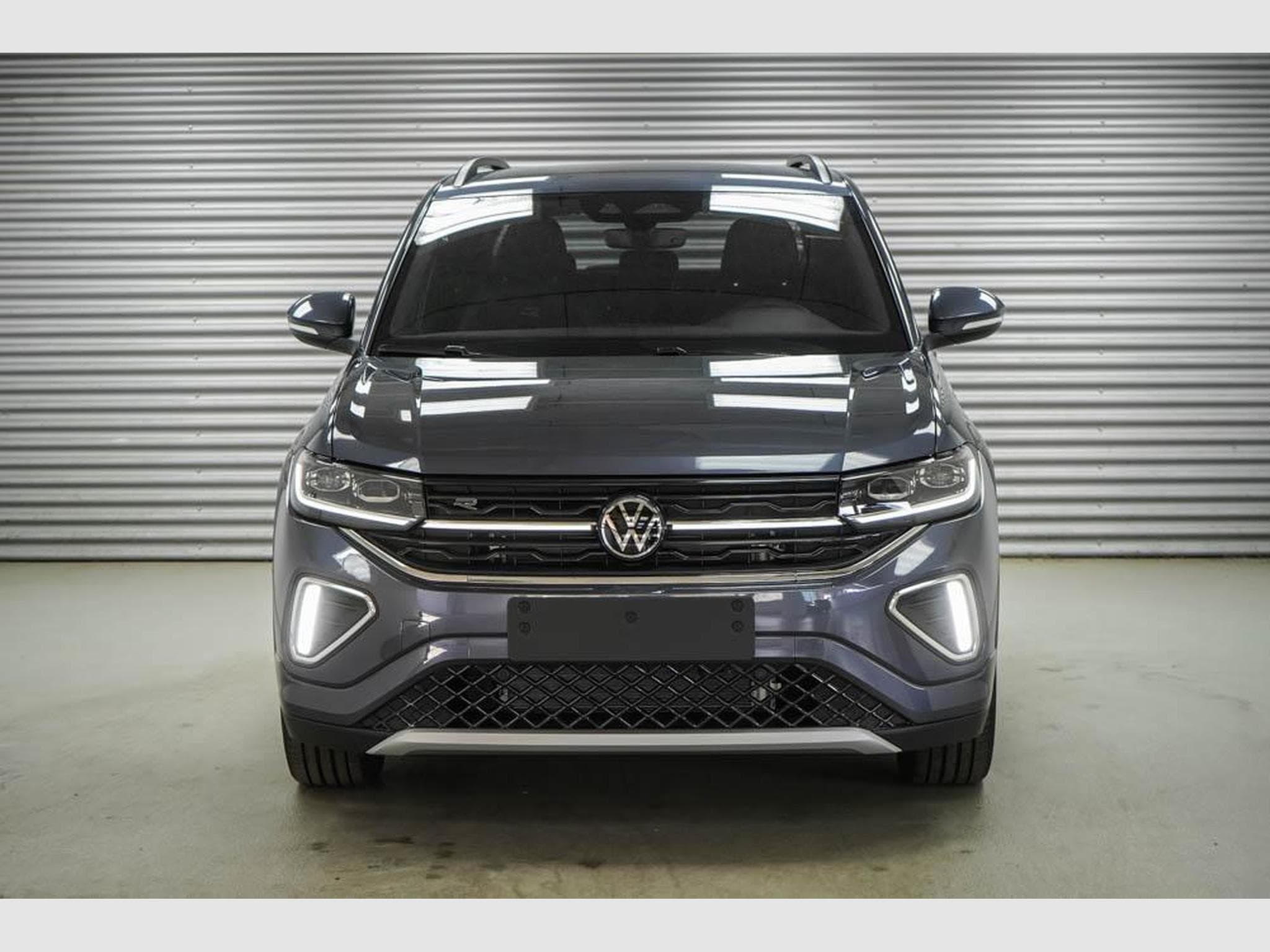 VW T-Cross 1,5 TSI DSG (2026) - Photo 2