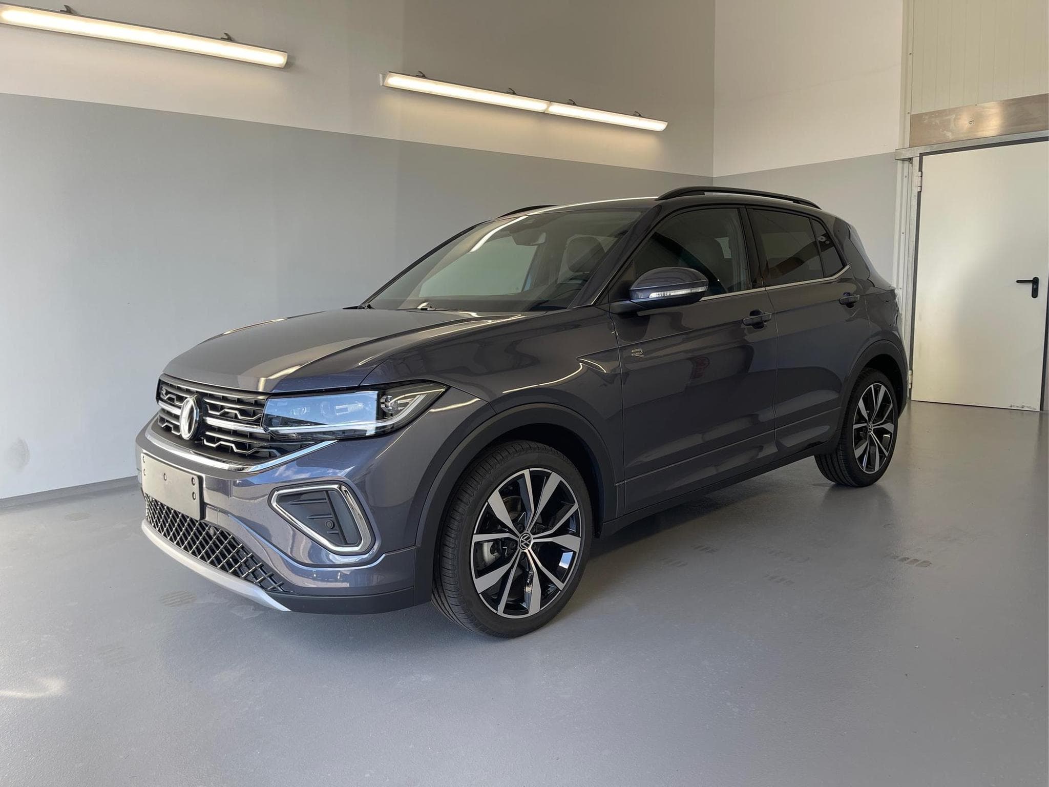 VW T-Cross R-Line (2026) - Photo 1