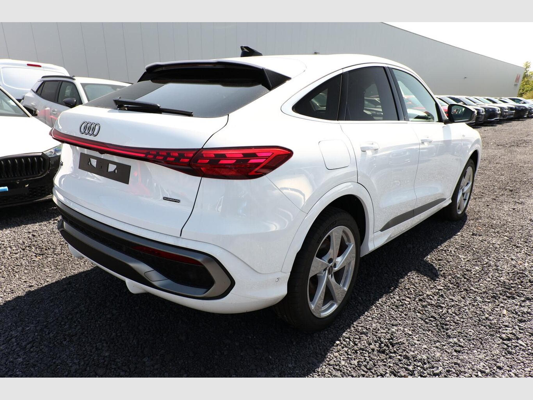 Audi Q5 Sportback S line (2026) - Photo 3