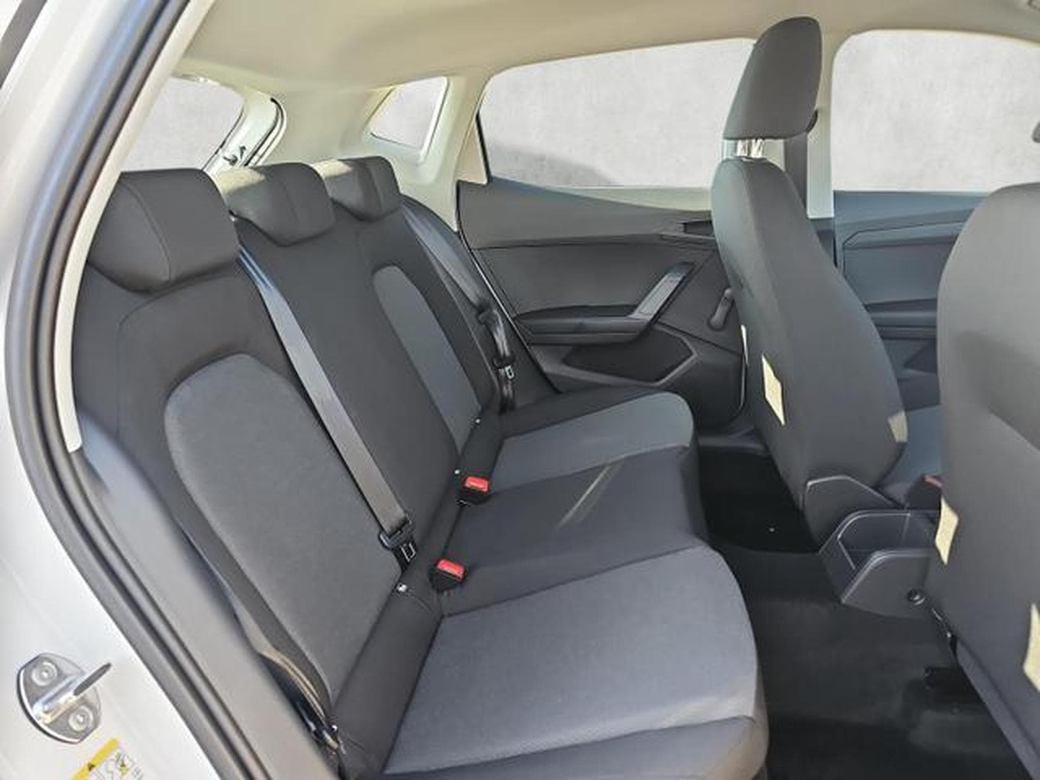 Seat Ibiza 1.0 MPI 59 kW (2026) - Photo 13