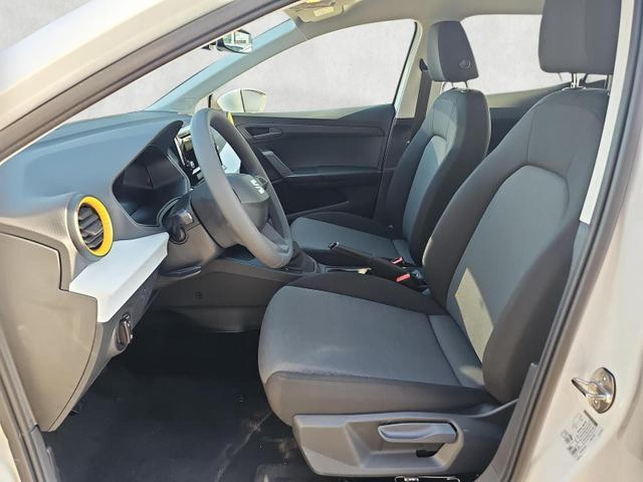 Seat Ibiza 1.0 MPI 59 kW (2026) - Photo 9