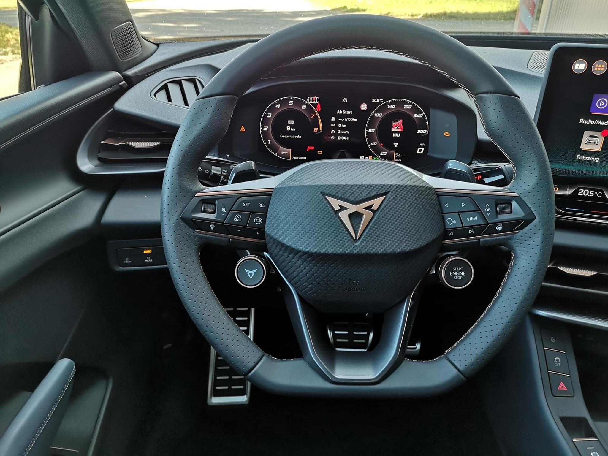Cupra Terramar 2.0 TSI 195 kW 4Drive VZ (2026) - Photo 5