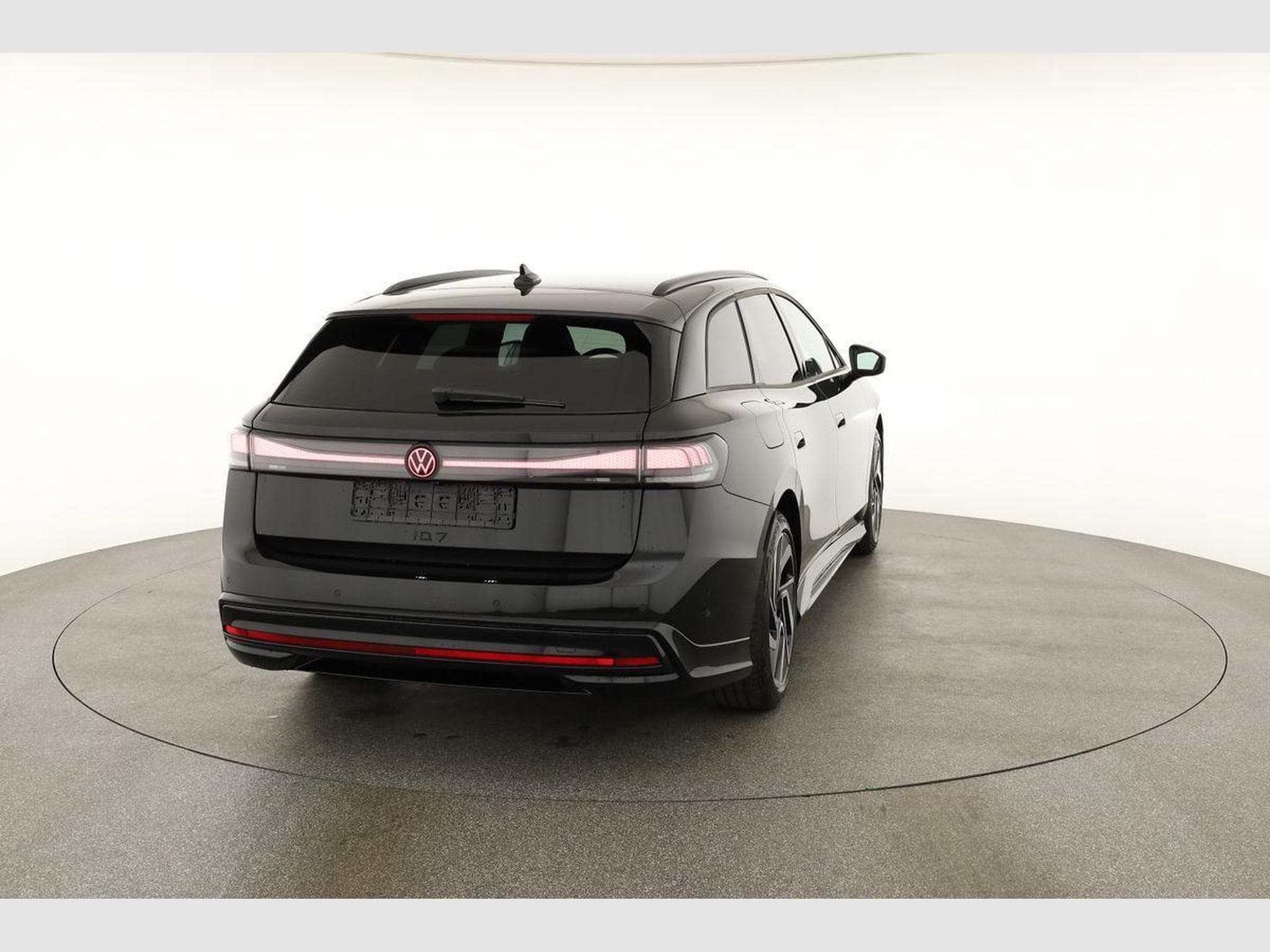 VW ID.7 Kombi Pro 210 kW (2026) - Photo 17