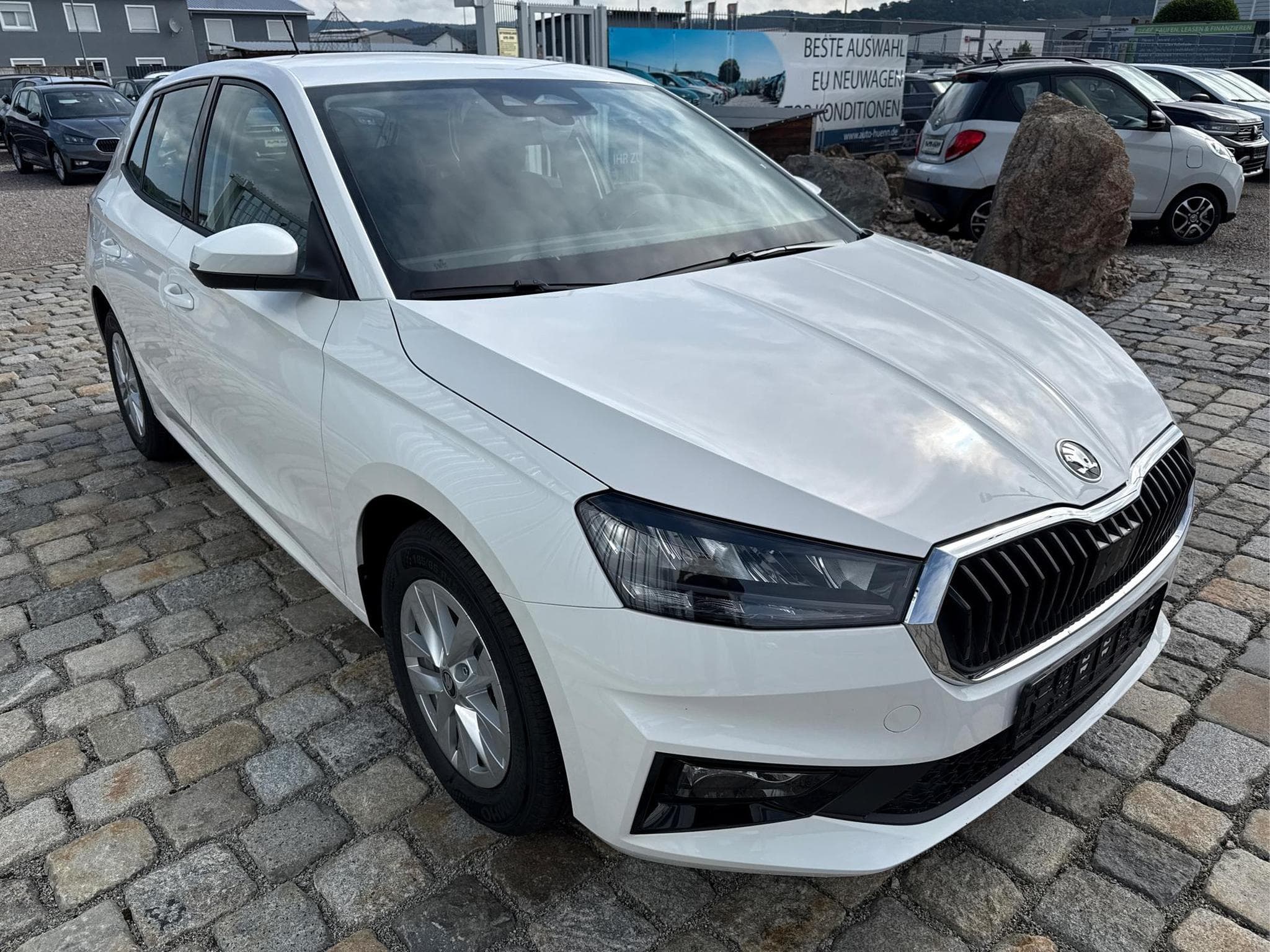 Skoda Fabia EXTRA PLUS 1.0 (2026) - Photo 8