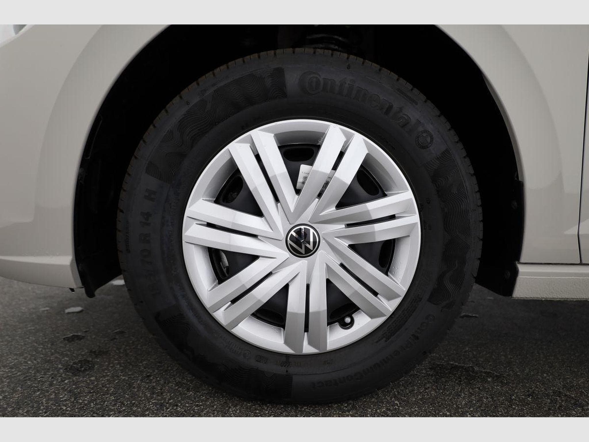 VW Polo Basis (2026) - Photo 12