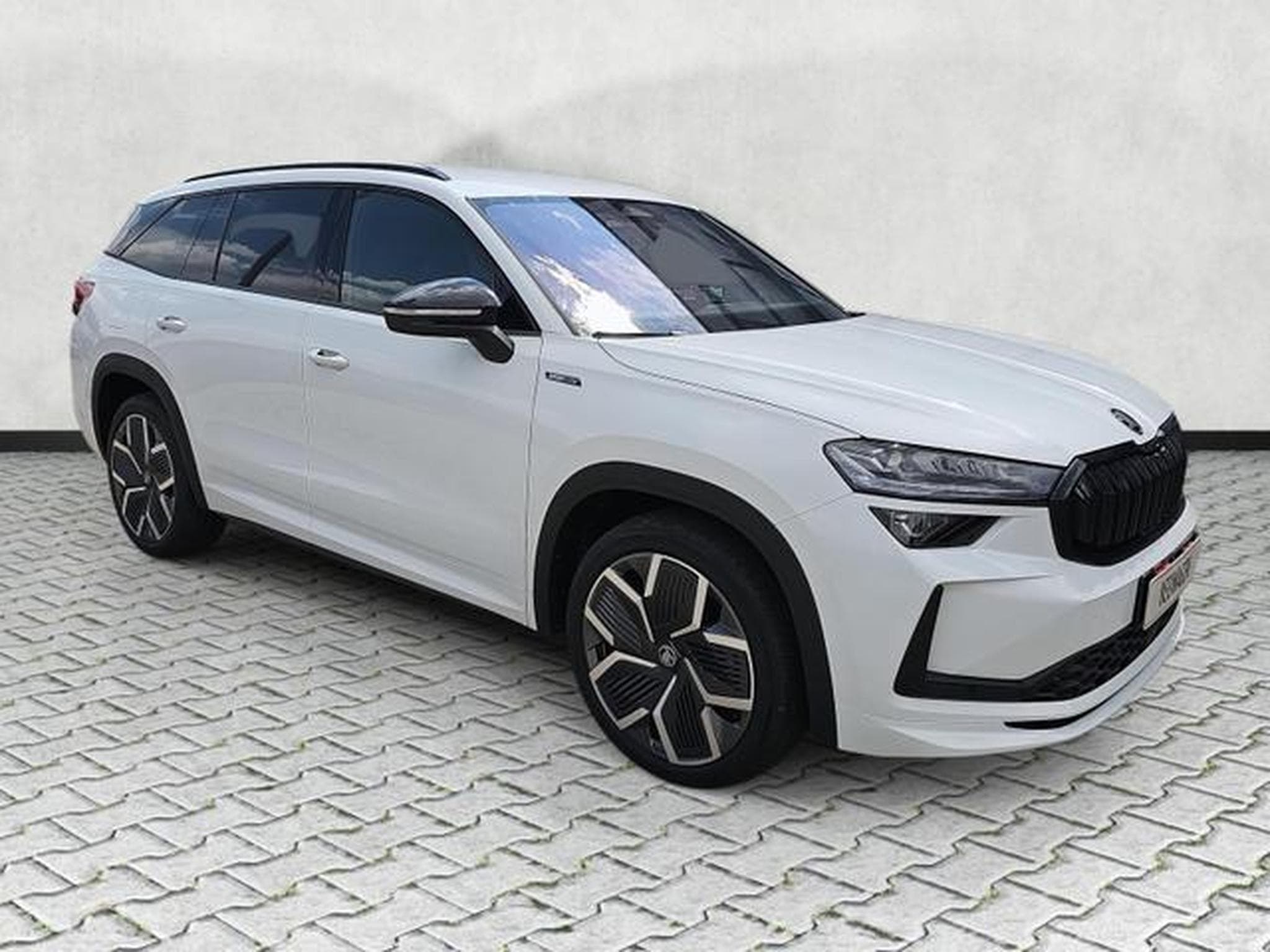 Skoda Kodiaq 2.0 TDI 142kW 4x4 Sportline (2026) - Photo 1