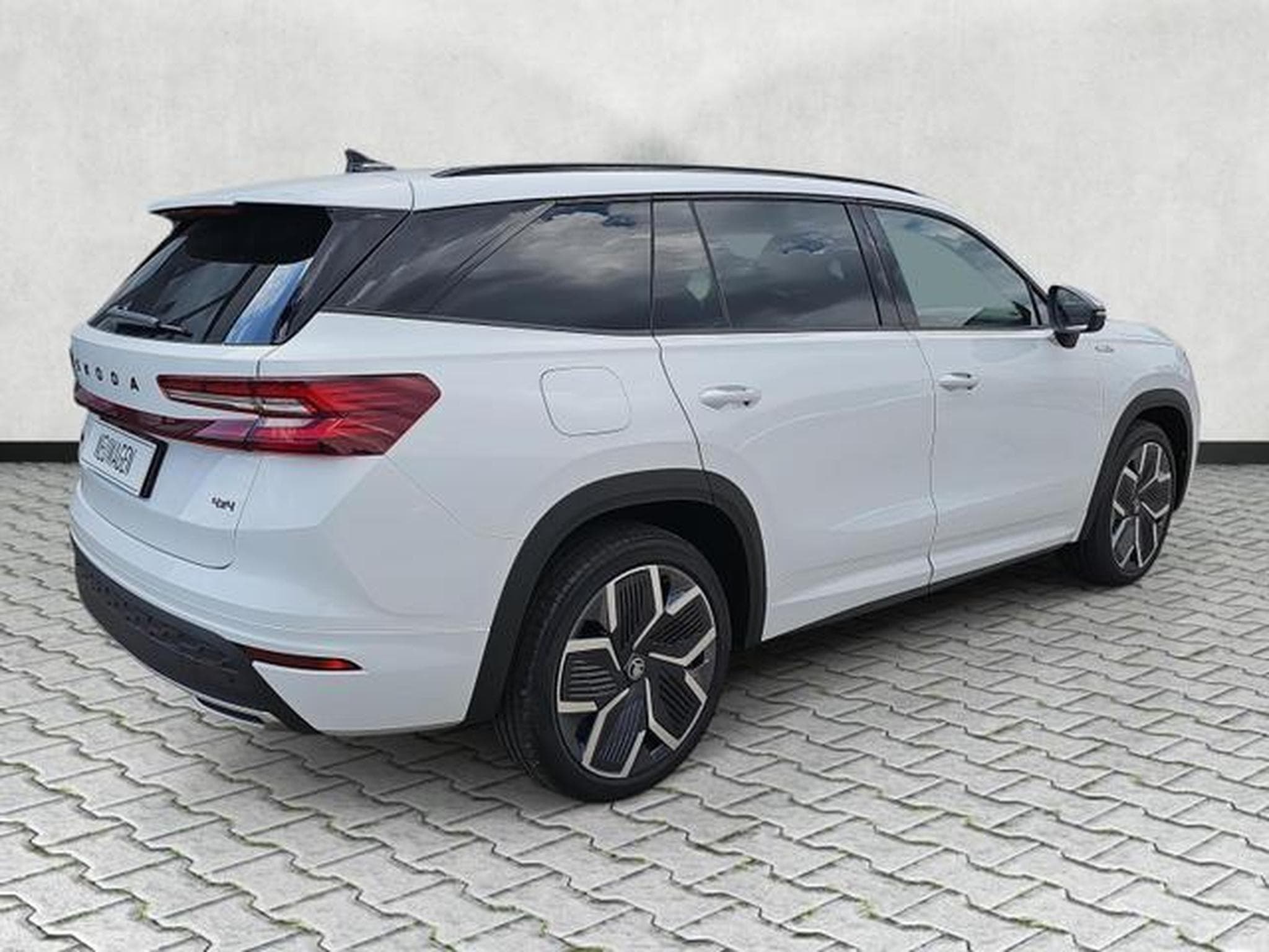 Skoda Kodiaq 2.0 TDI 142kW 4x4 Sportline (2026) - Photo 7
