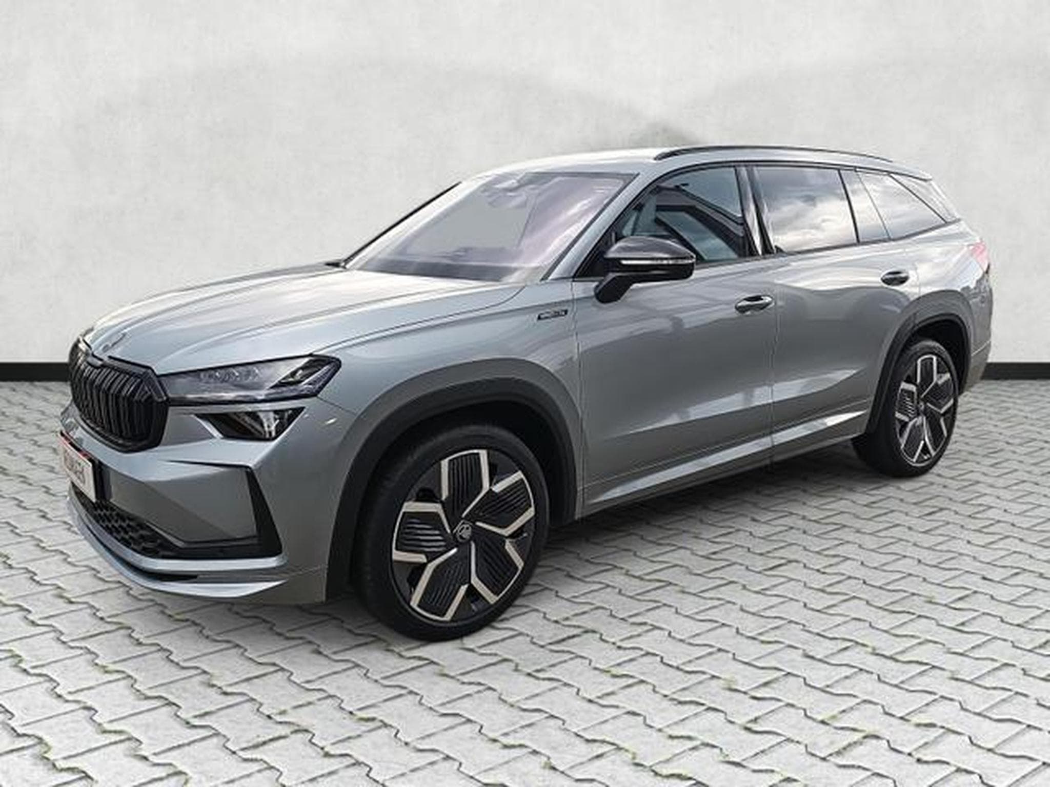 Skoda Kodiaq 2.0 TDI 142kW 4x4 Sportline (2026) - Photo 3