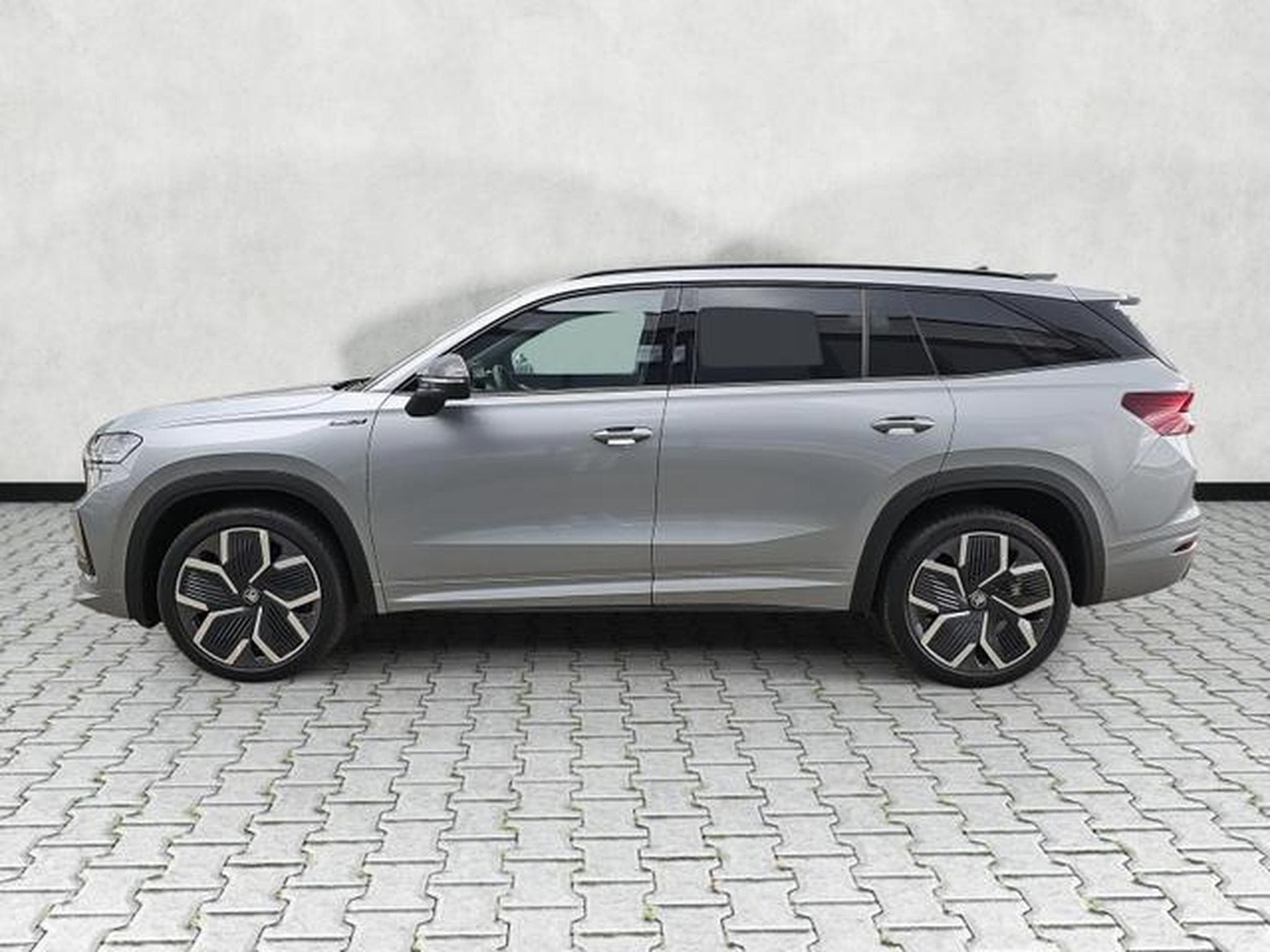 Skoda Kodiaq 2.0 TDI 142kW 4x4 Sportline (2026) - Photo 4